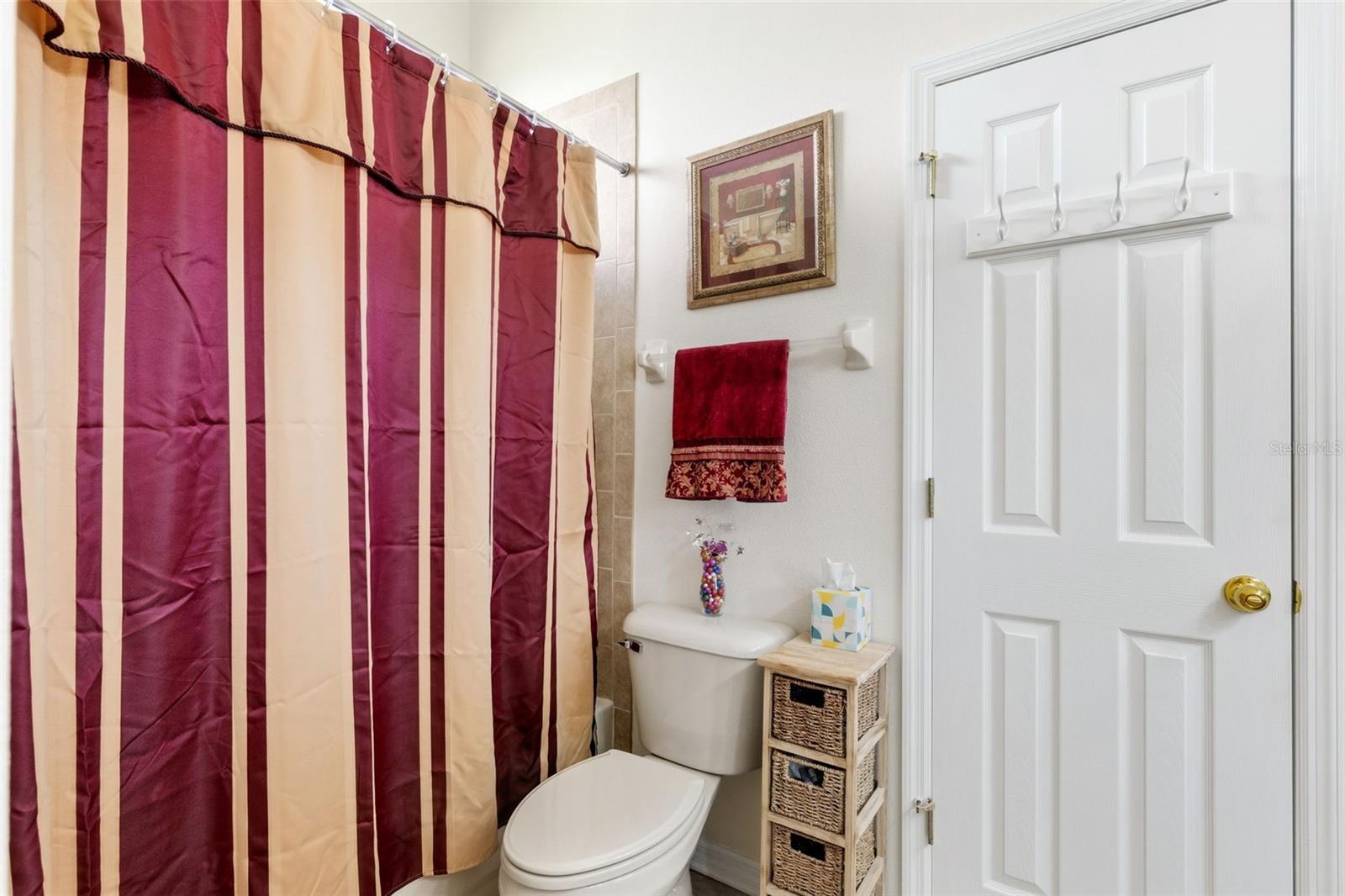 WELLINGTON MANOR PH 2 - Residential