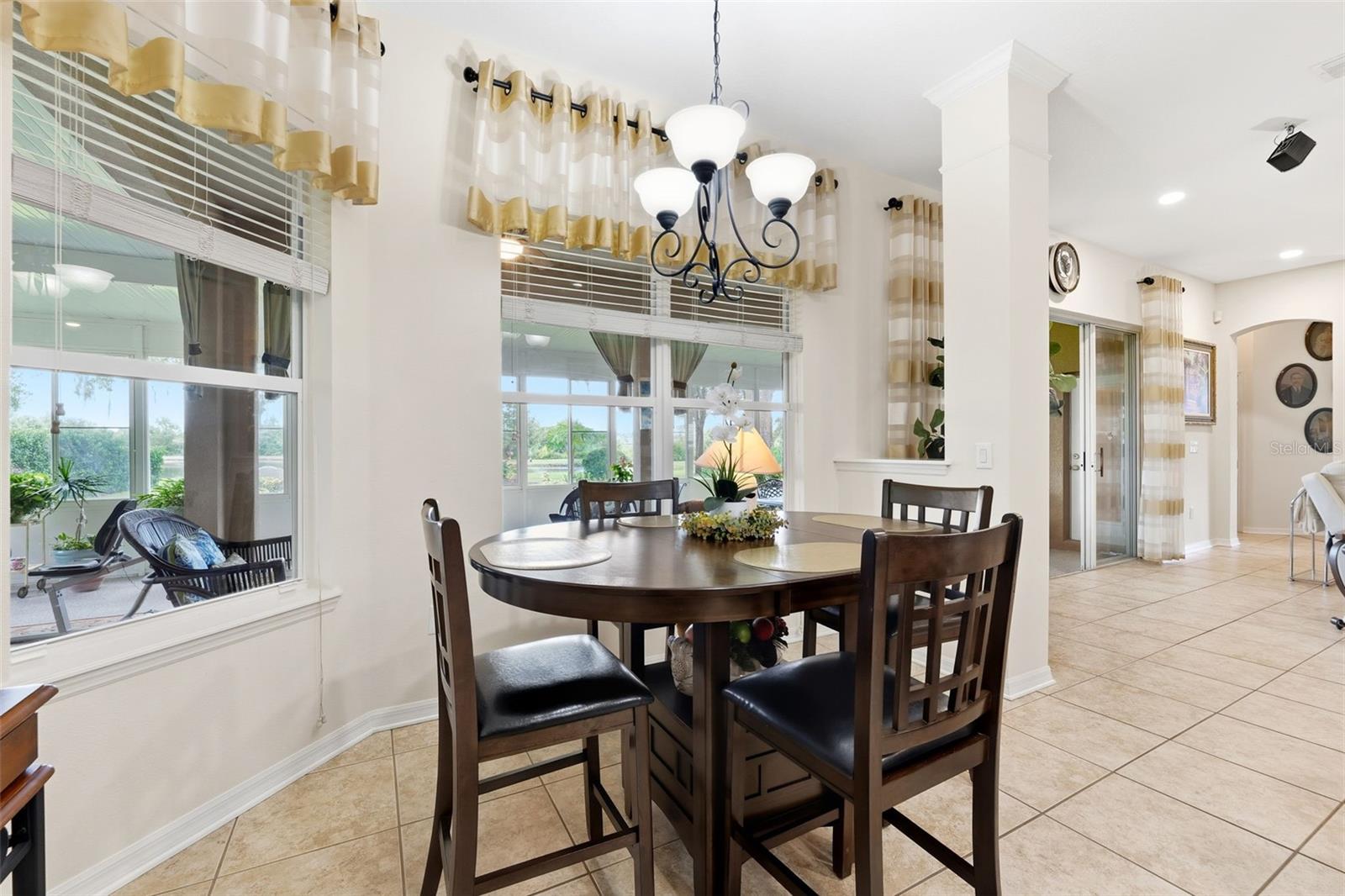 WELLINGTON MANOR PH 2 - Residential