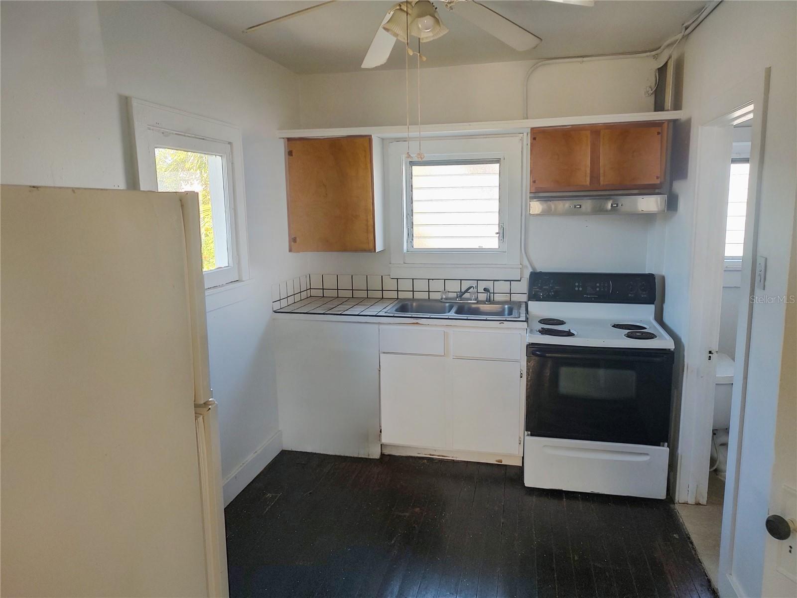 ROGERS SEABREEZE DBO PG 301 & - Residential