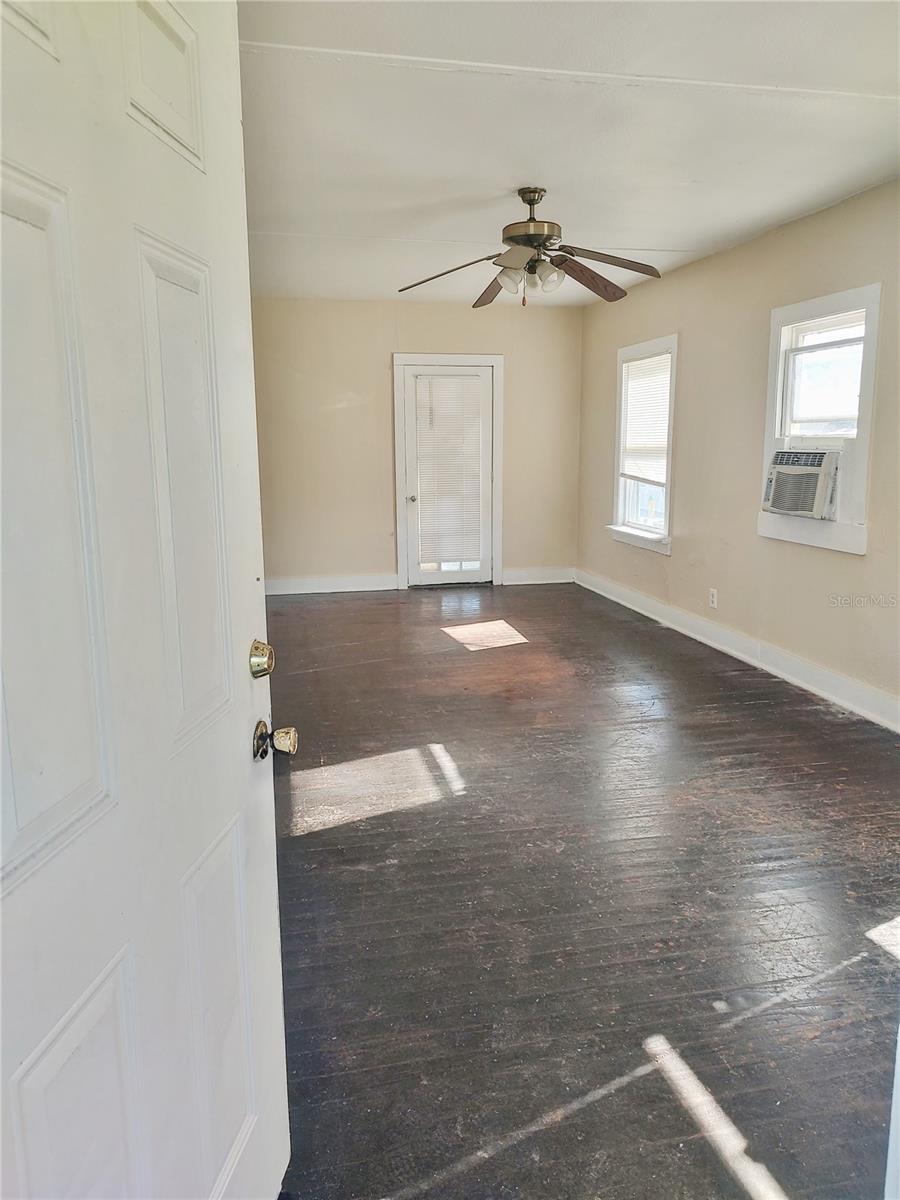 ROGERS SEABREEZE DBO PG 301 & - Residential