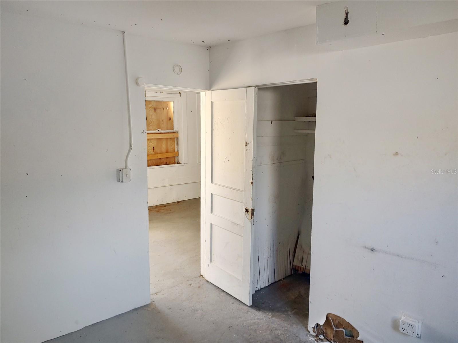 ROGERS SEABREEZE DBO PG 301 & - Residential