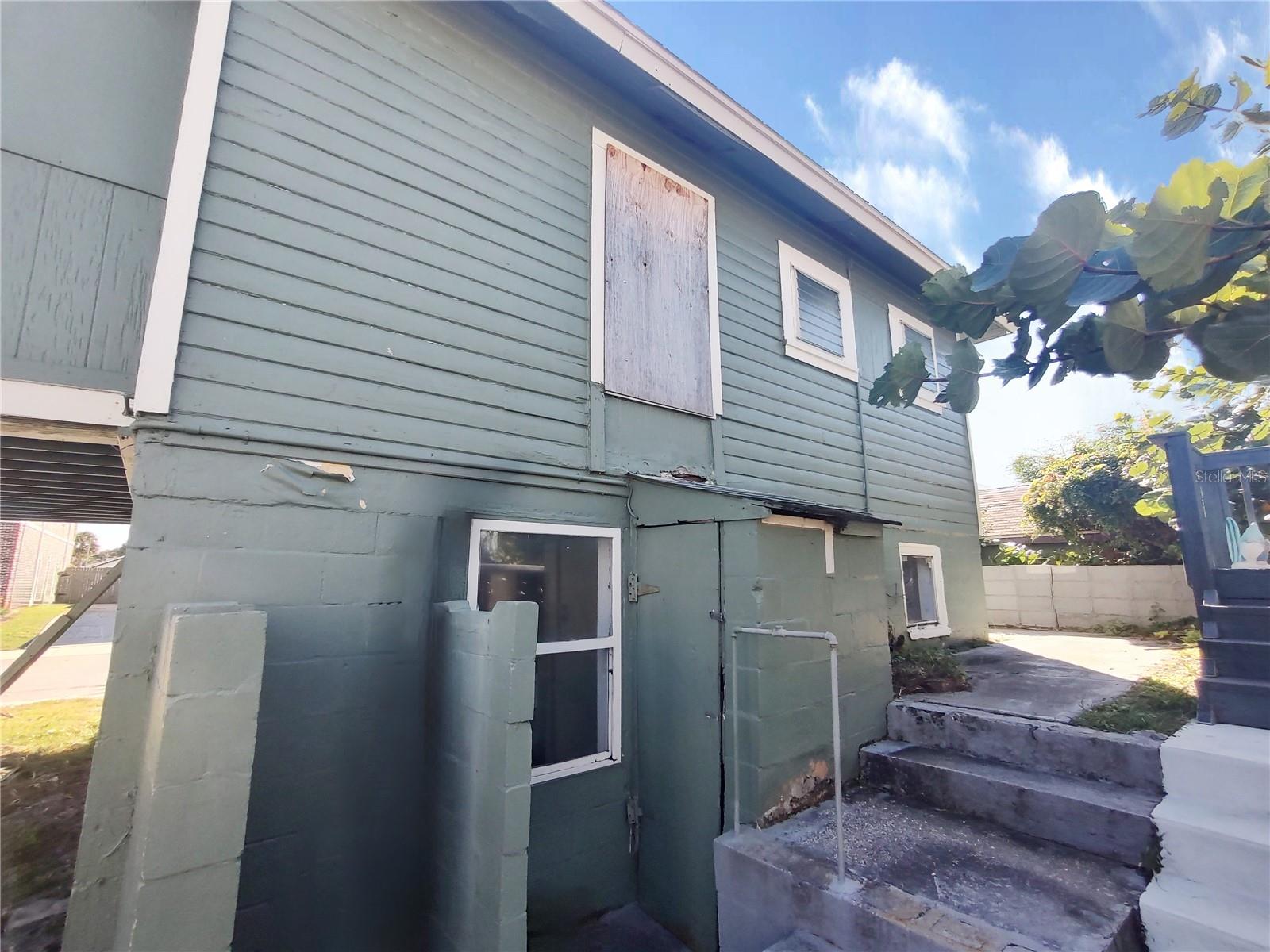 ROGERS SEABREEZE DBO PG 301 & - Residential