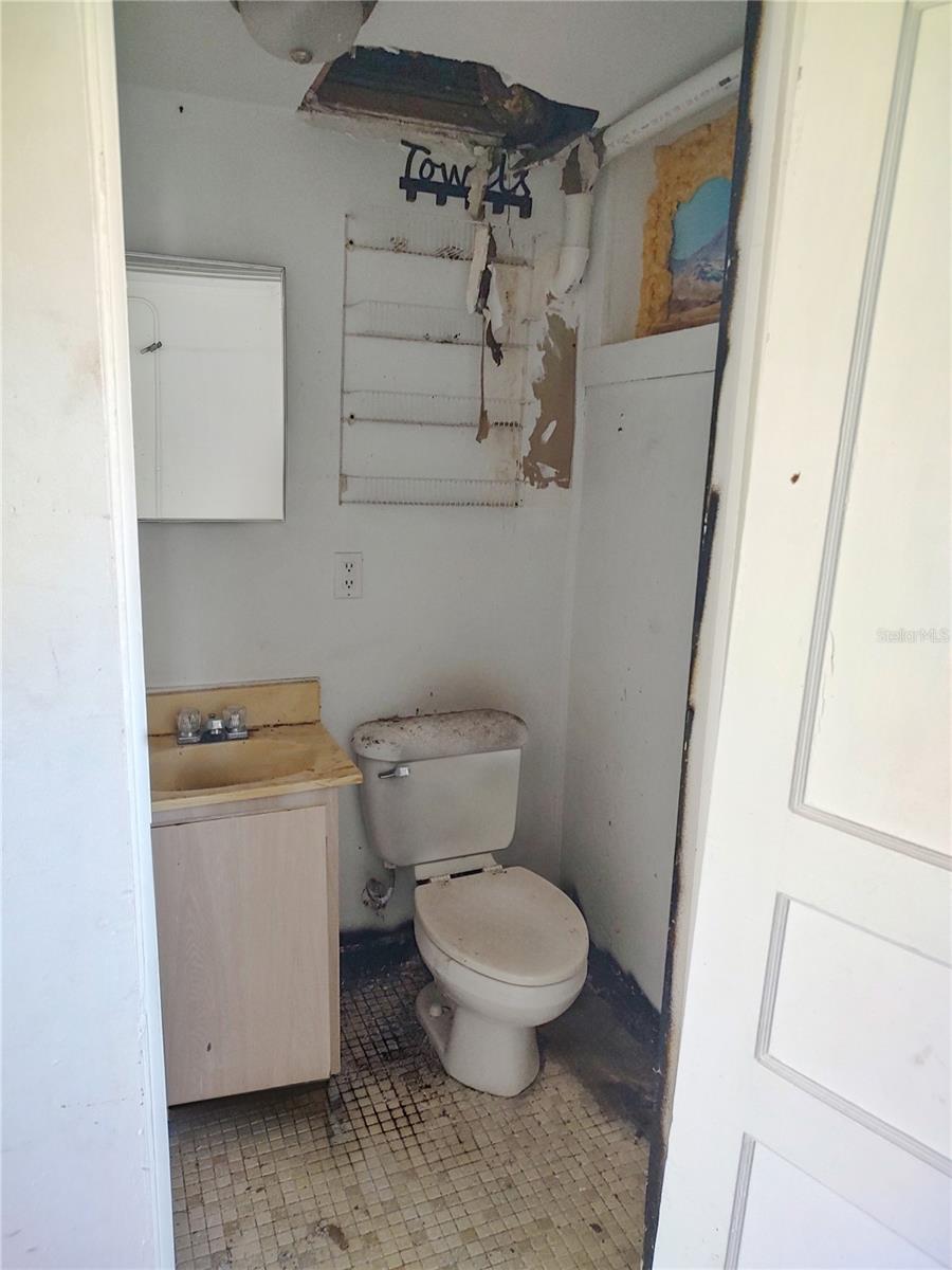 ROGERS SEABREEZE DBO PG 301 & - Residential