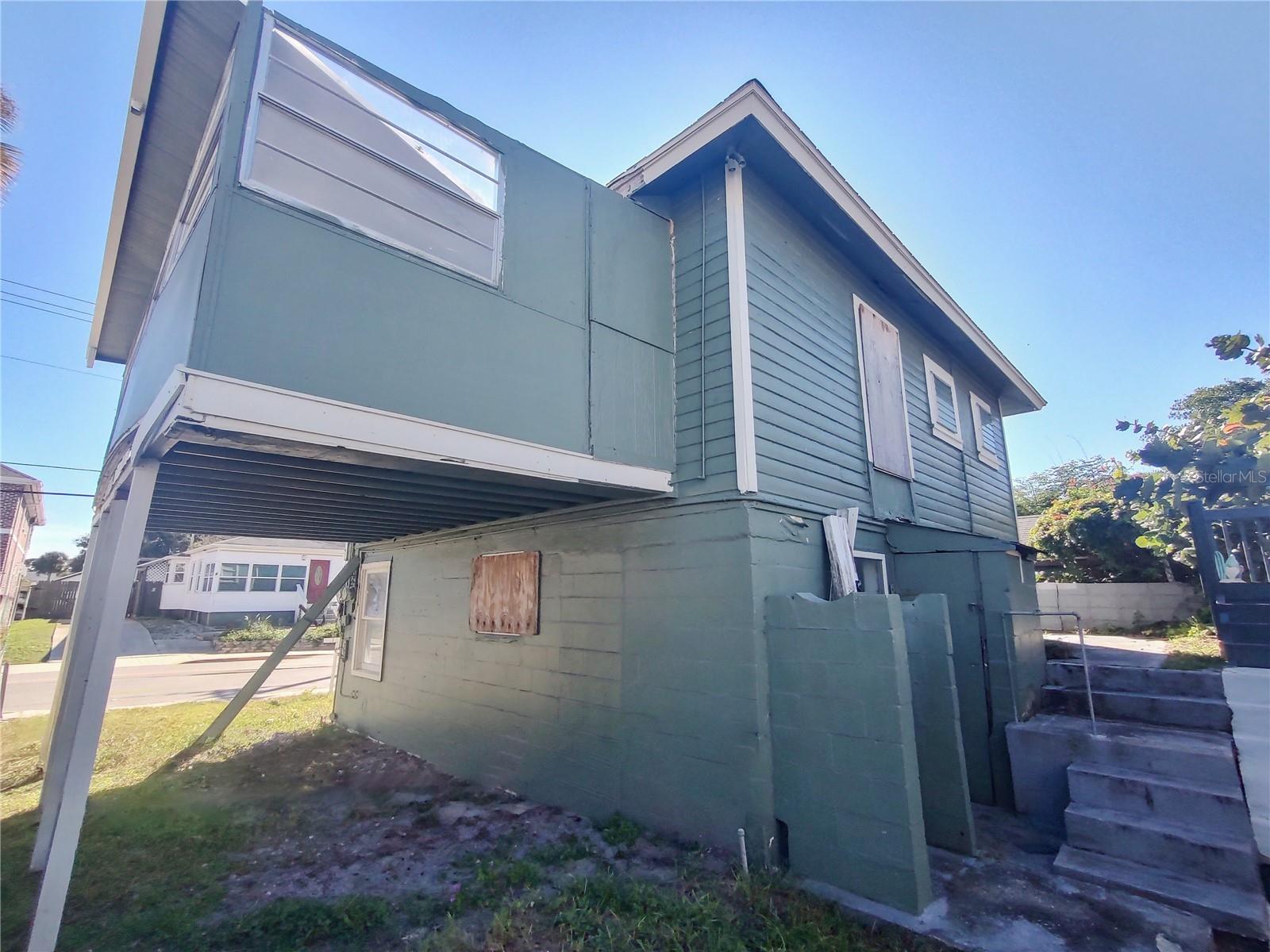 ROGERS SEABREEZE DBO PG 301 & - Residential