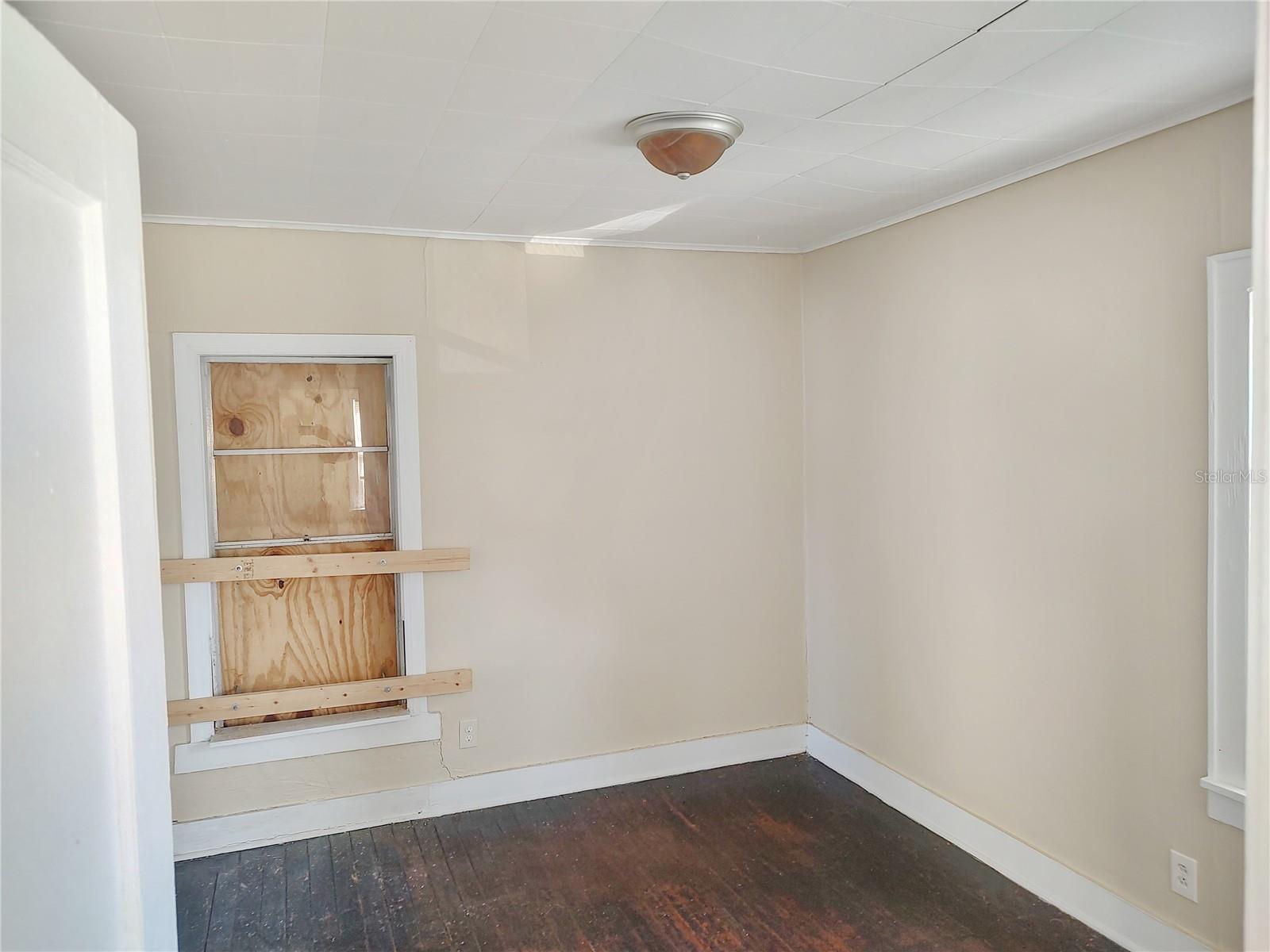 ROGERS SEABREEZE DBO PG 301 & - Residential