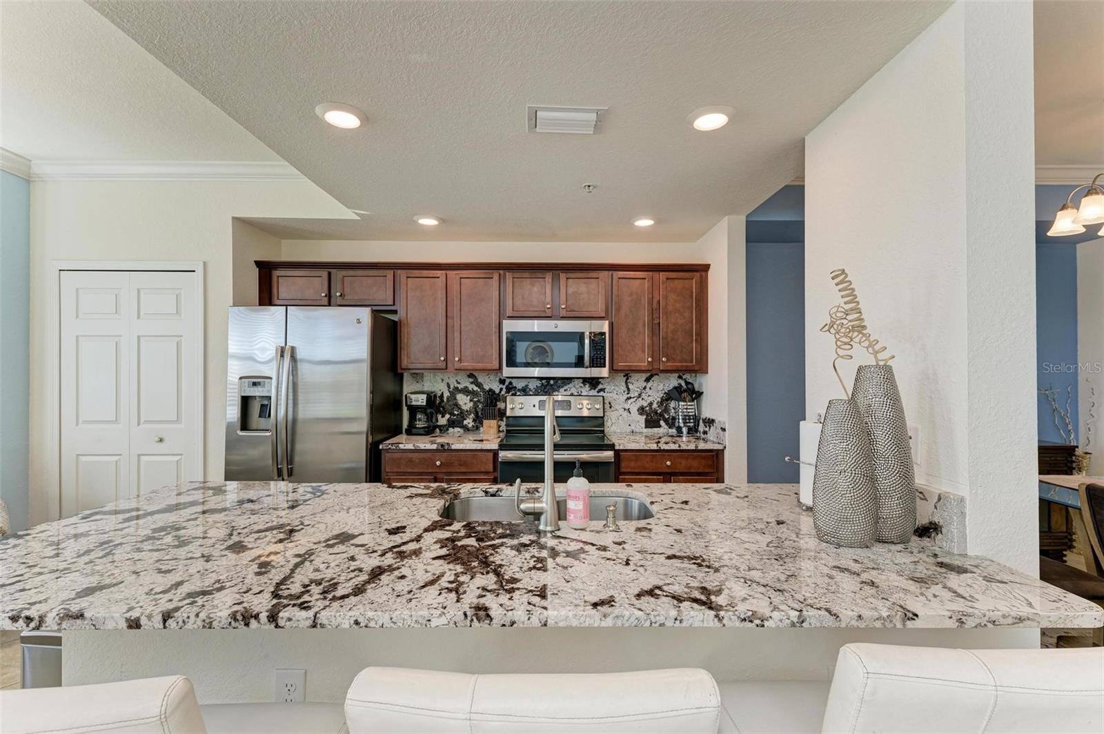 TERRACE II AT LAKEWOOD NATIONAL PH I - Residential