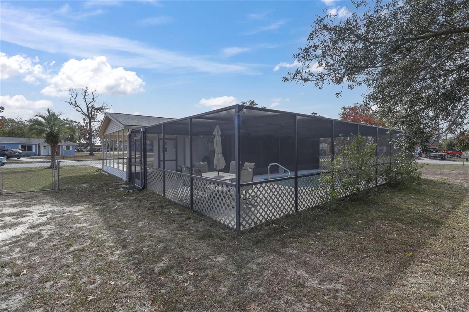 SPRING HILL - Residential