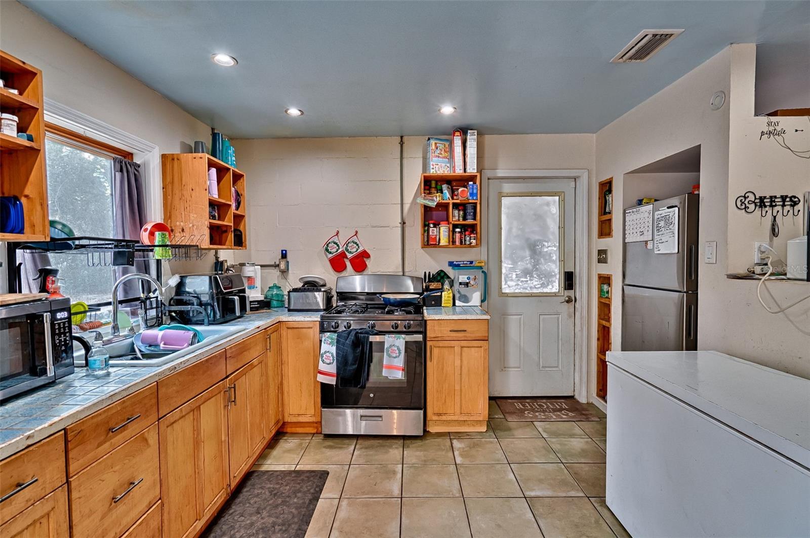 LAKE RIDGE - Residential