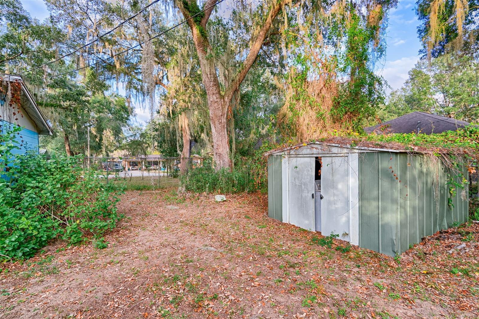 LAKE RIDGE - Residential