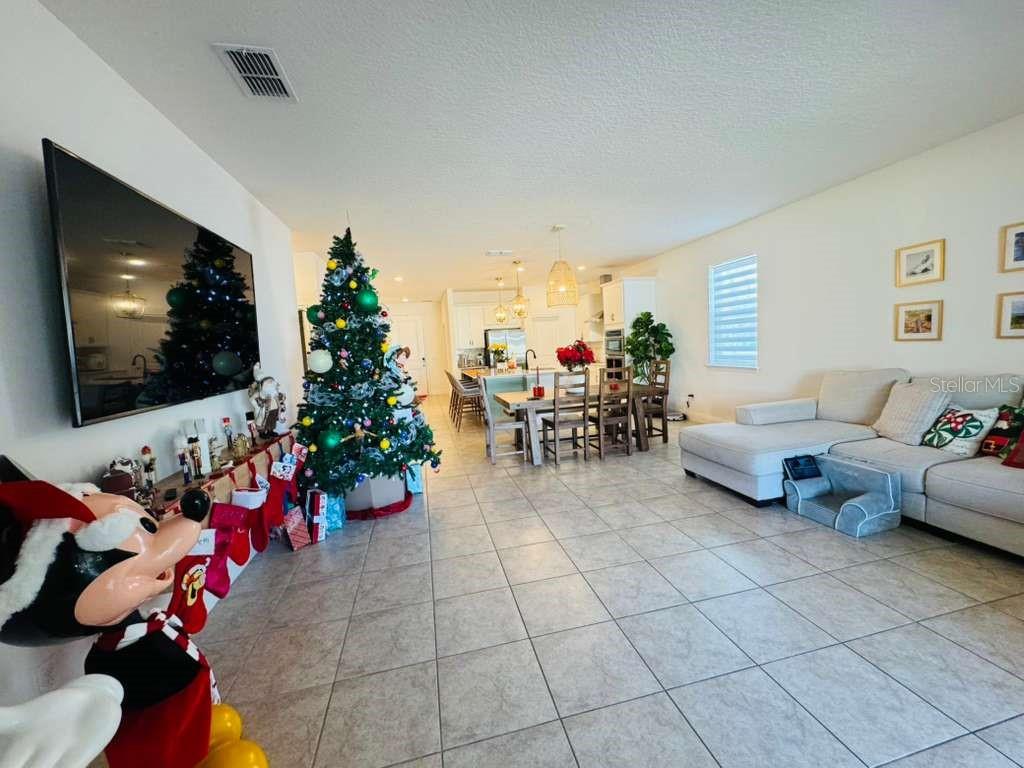 HAVENFIELD AT CROSS PRAIRIE - Residential Lease