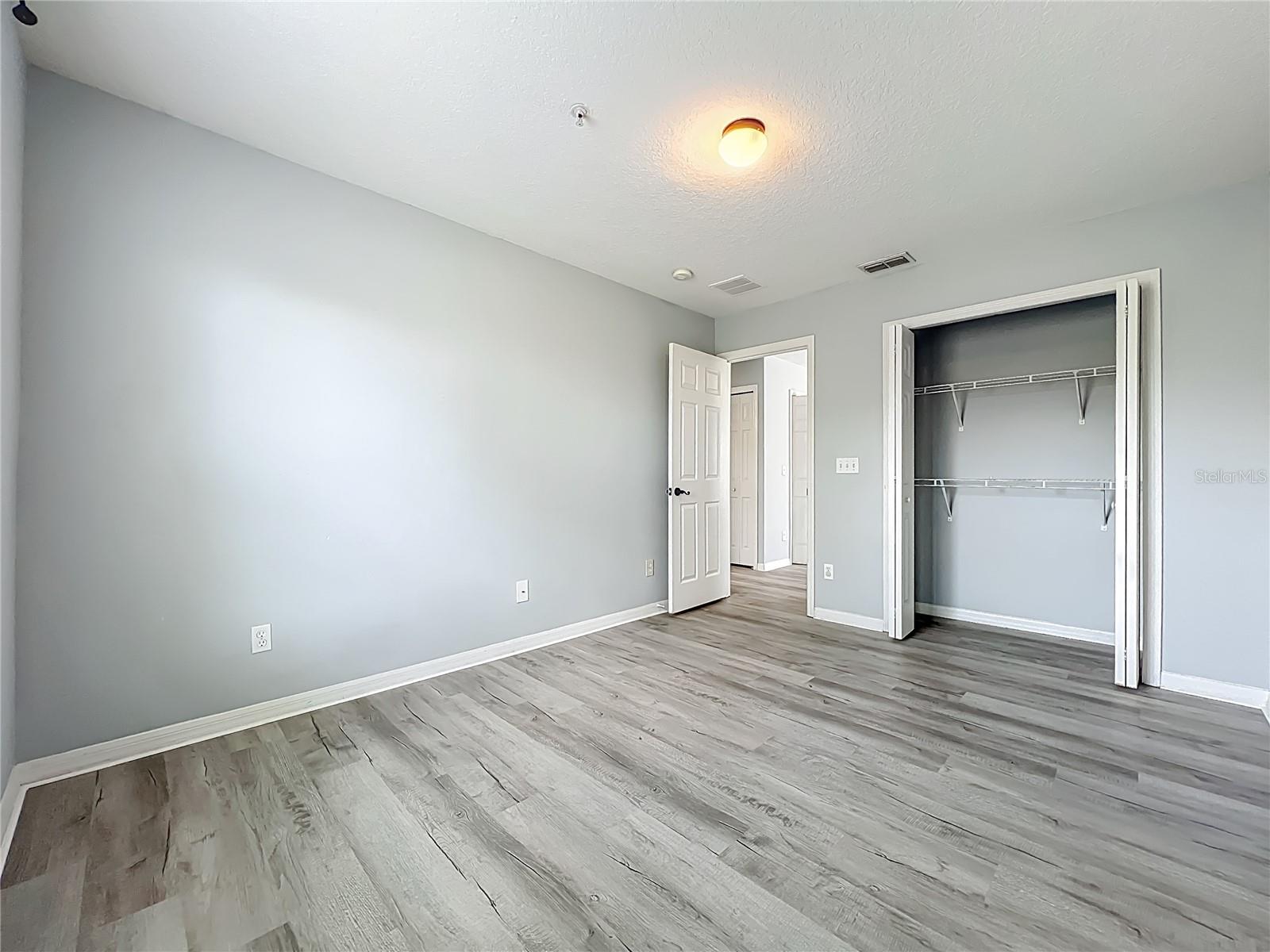 LYNWOOD AT SOUTHMEADOW CONDO PH 11 - Residential