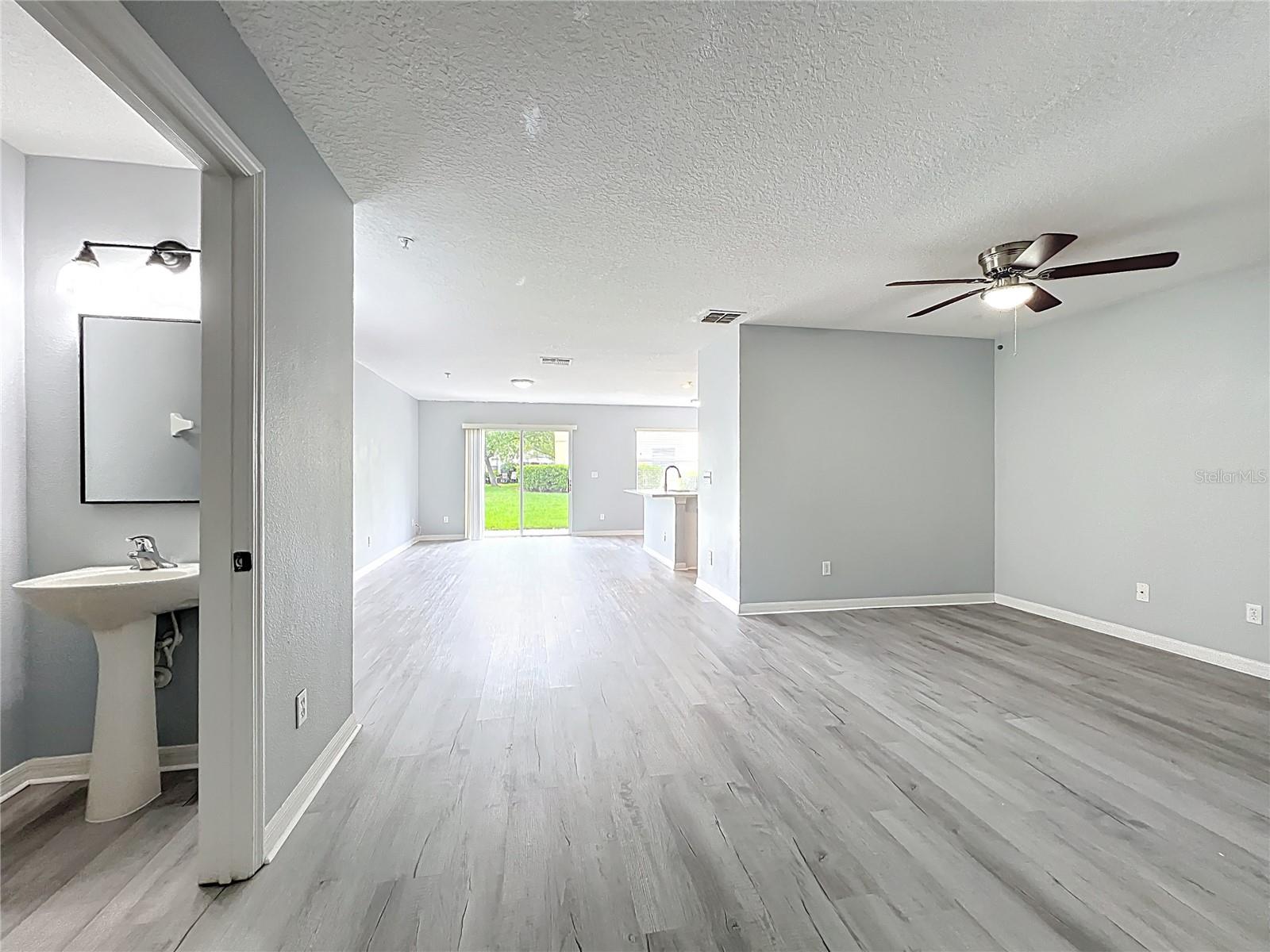 LYNWOOD AT SOUTHMEADOW CONDO PH 11 - Residential