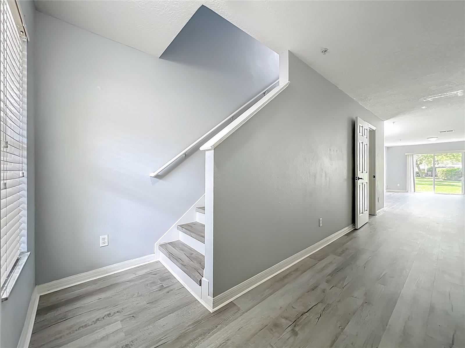 LYNWOOD AT SOUTHMEADOW CONDO PH 11 - Residential