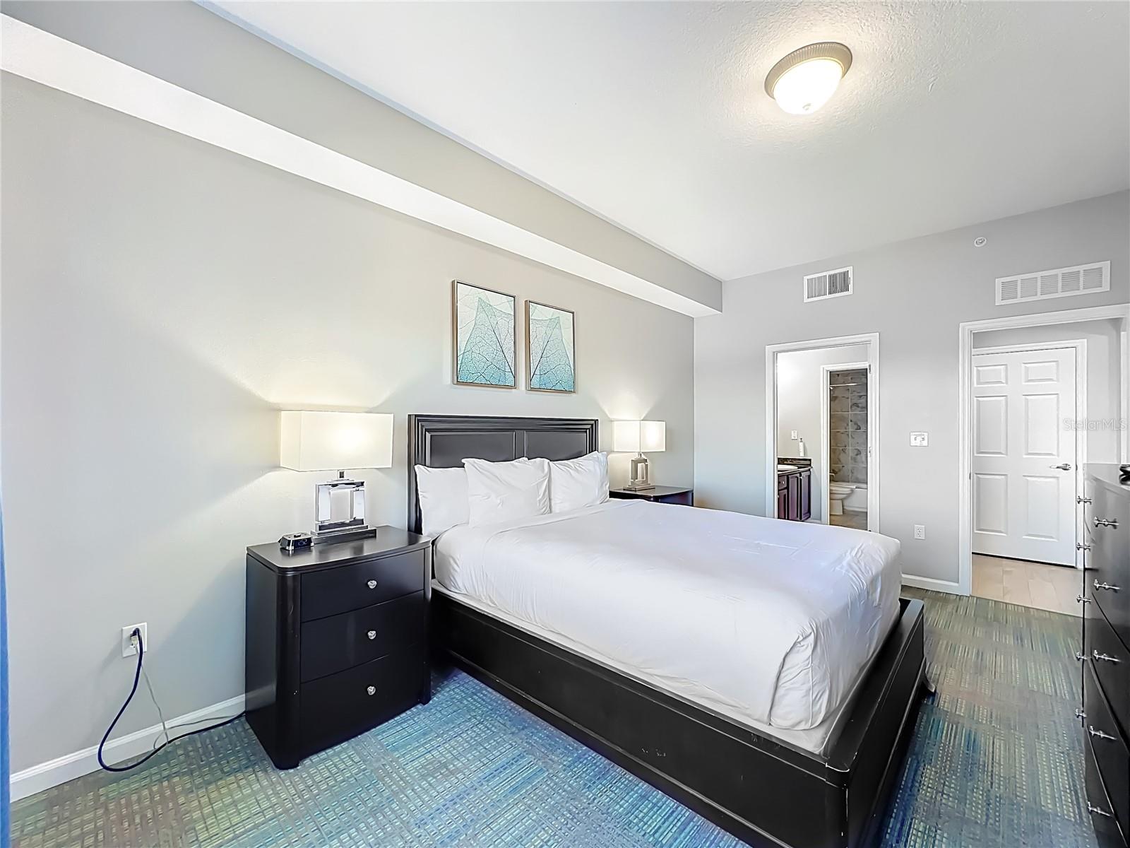 GROVE RESORT AND SPA HOTEL CONDO 1 - Residential