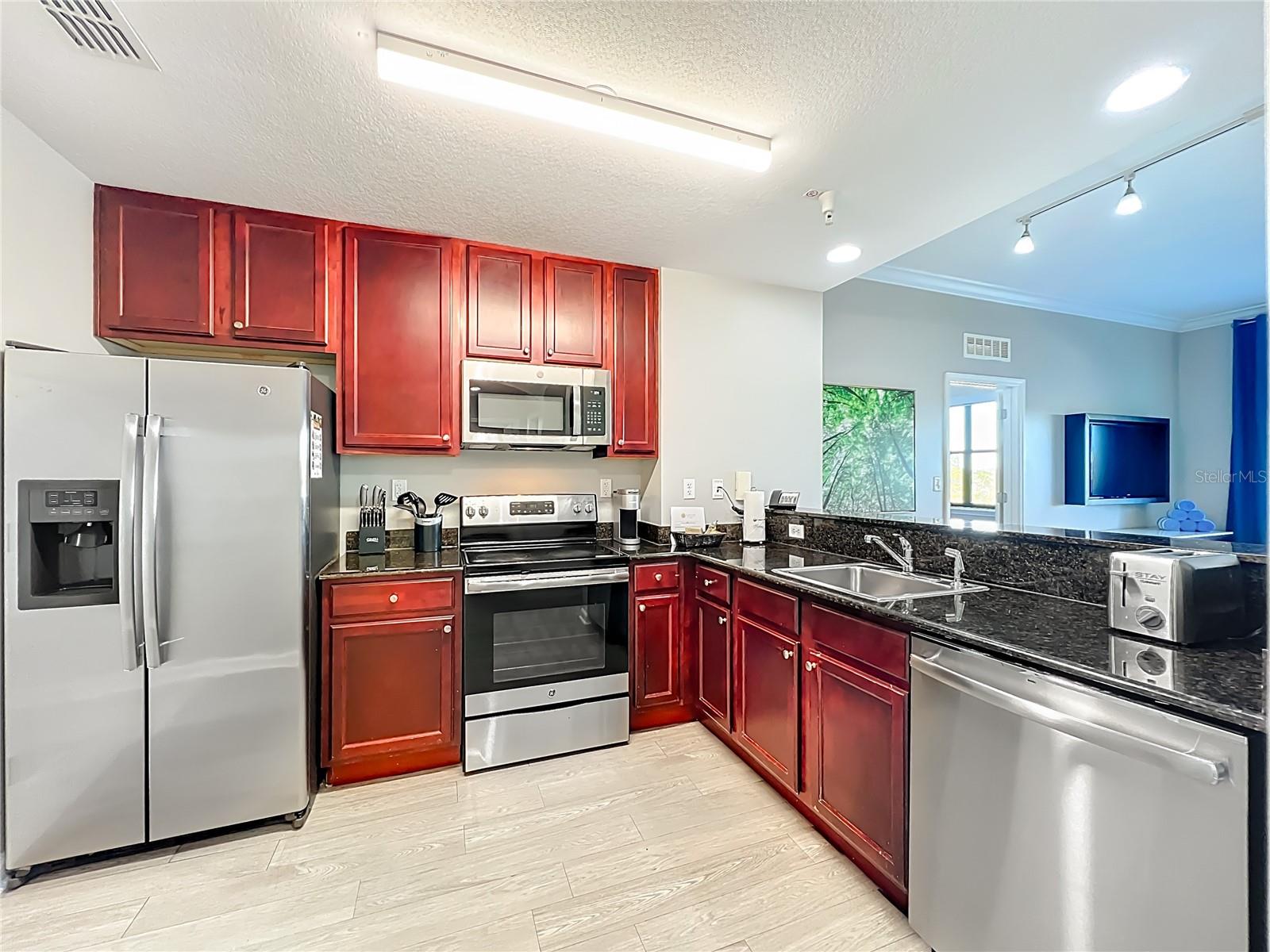 GROVE RESORT AND SPA HOTEL CONDO 1 - Residential