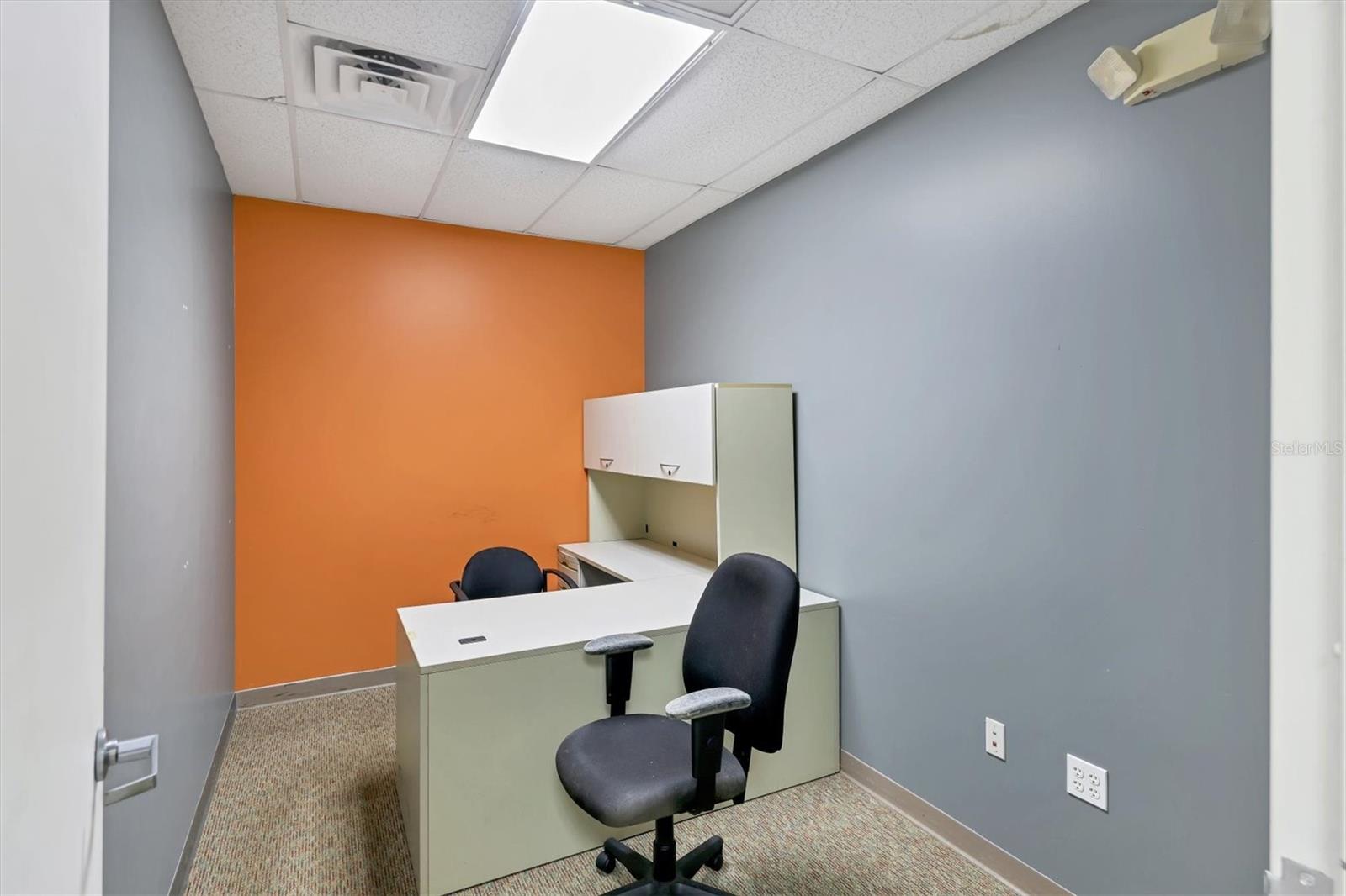 LORRAINE PARK - Commercial Sale