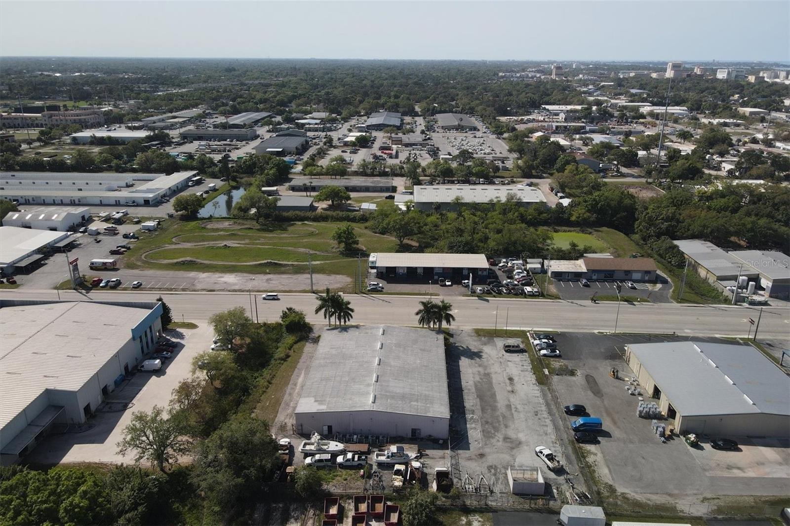 LORRAINE PARK - Commercial Sale