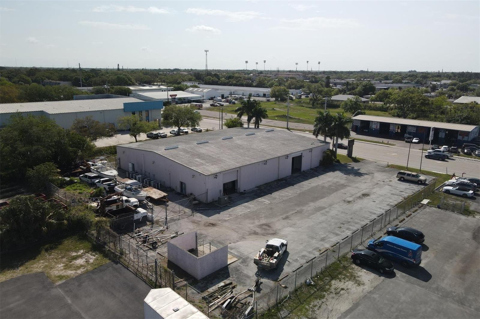 LORRAINE PARK - Commercial Sale