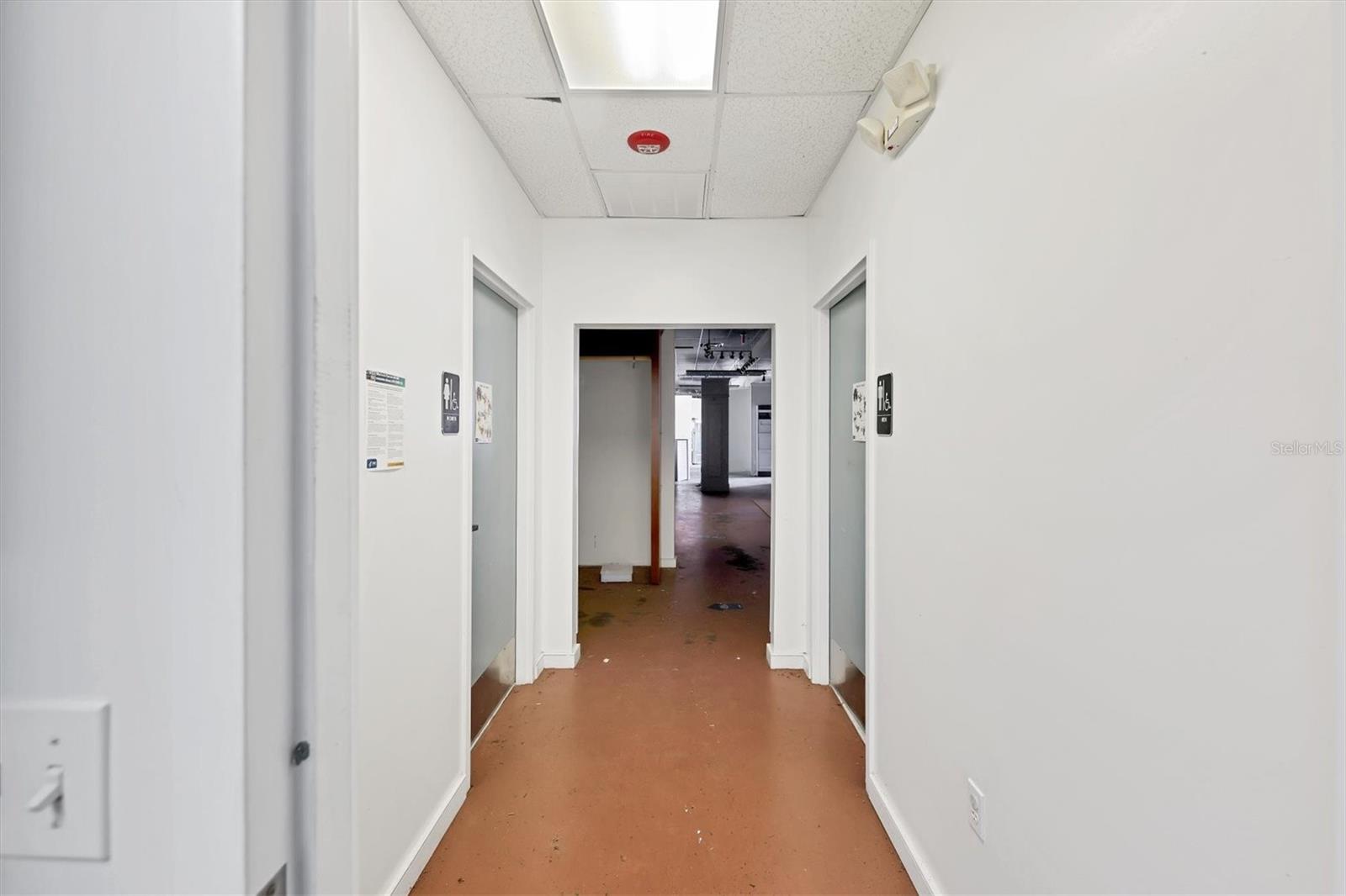 LORRAINE PARK - Commercial Sale