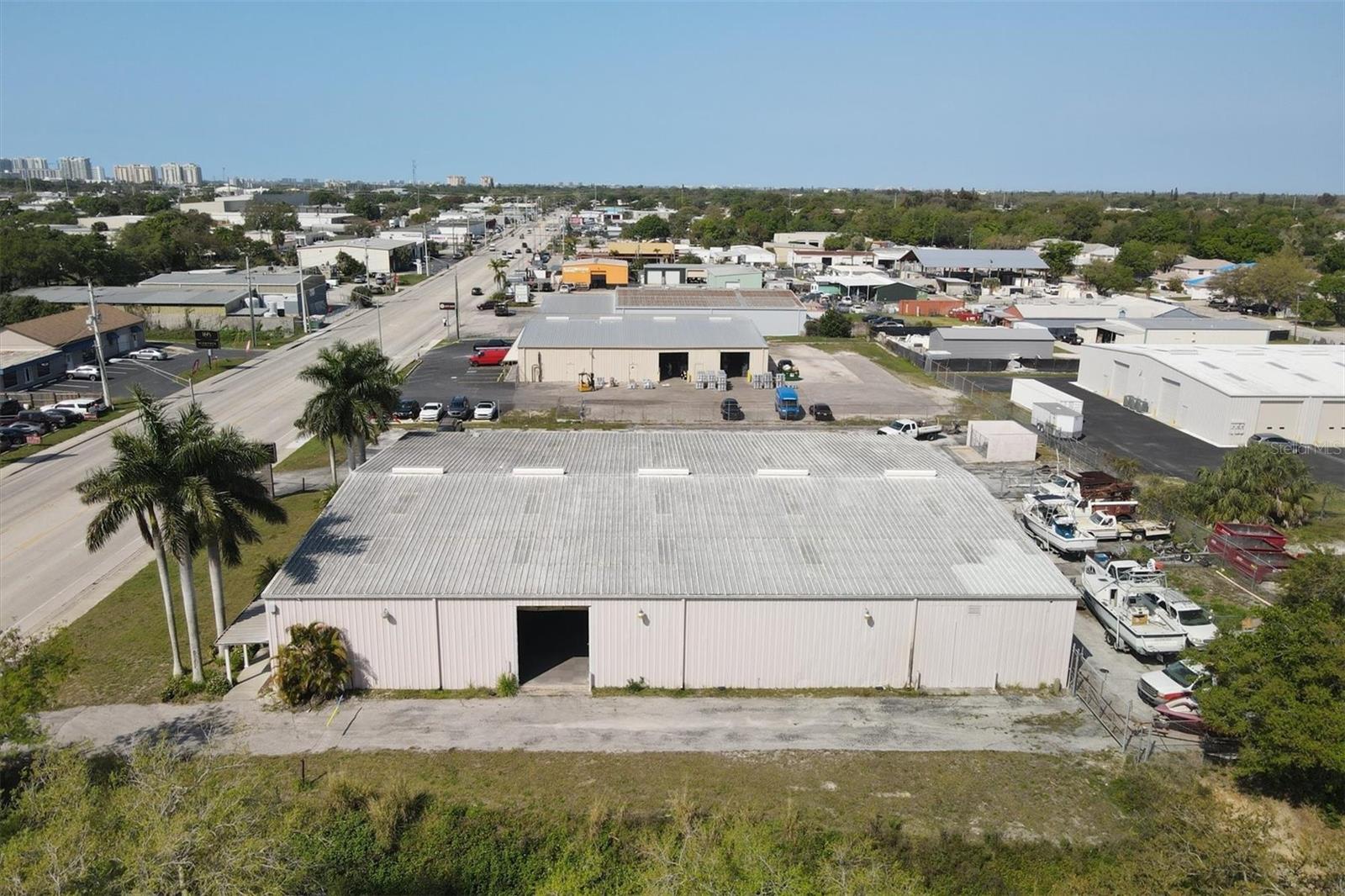 LORRAINE PARK - Commercial Sale