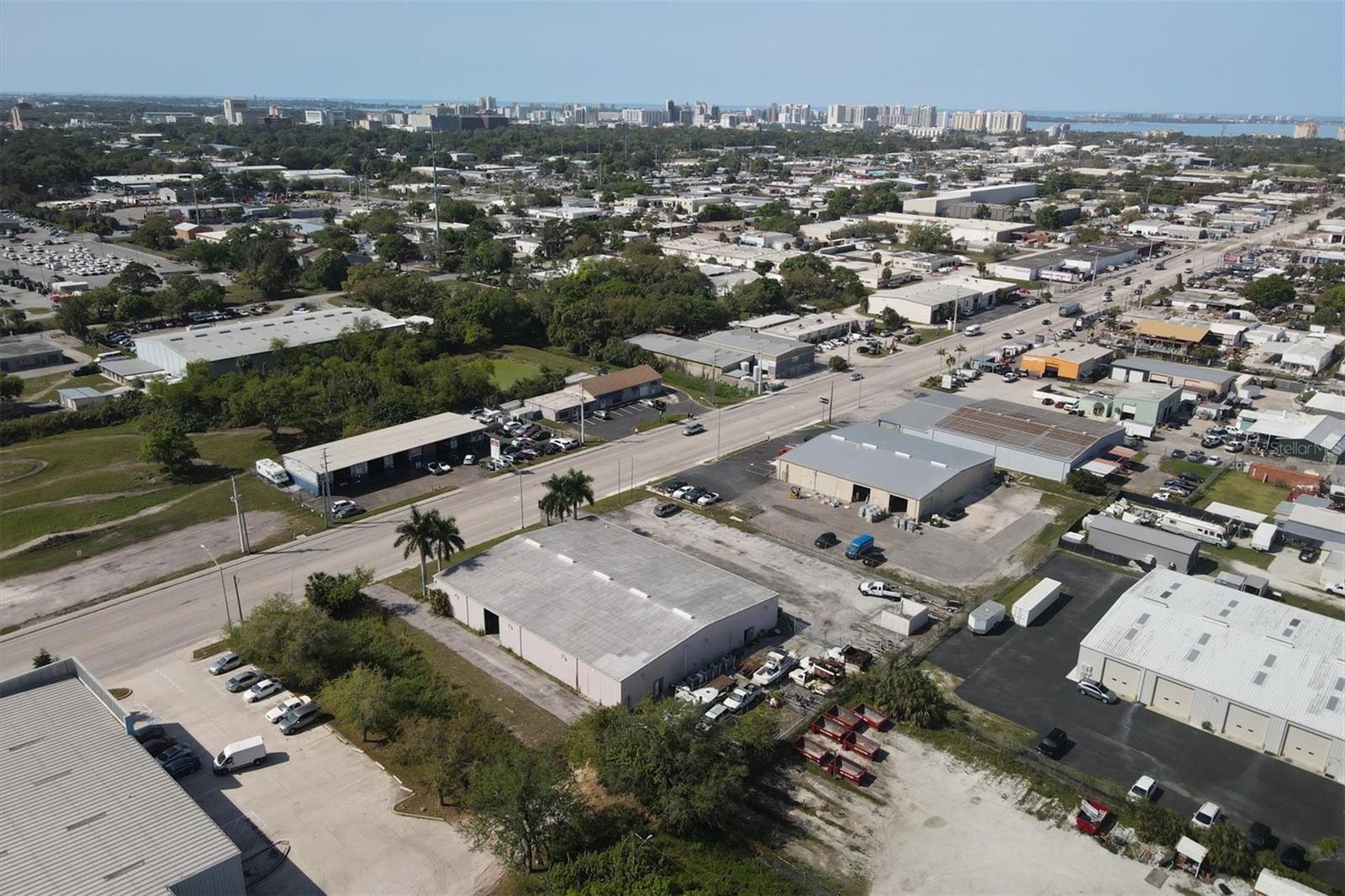 LORRAINE PARK - Commercial Sale