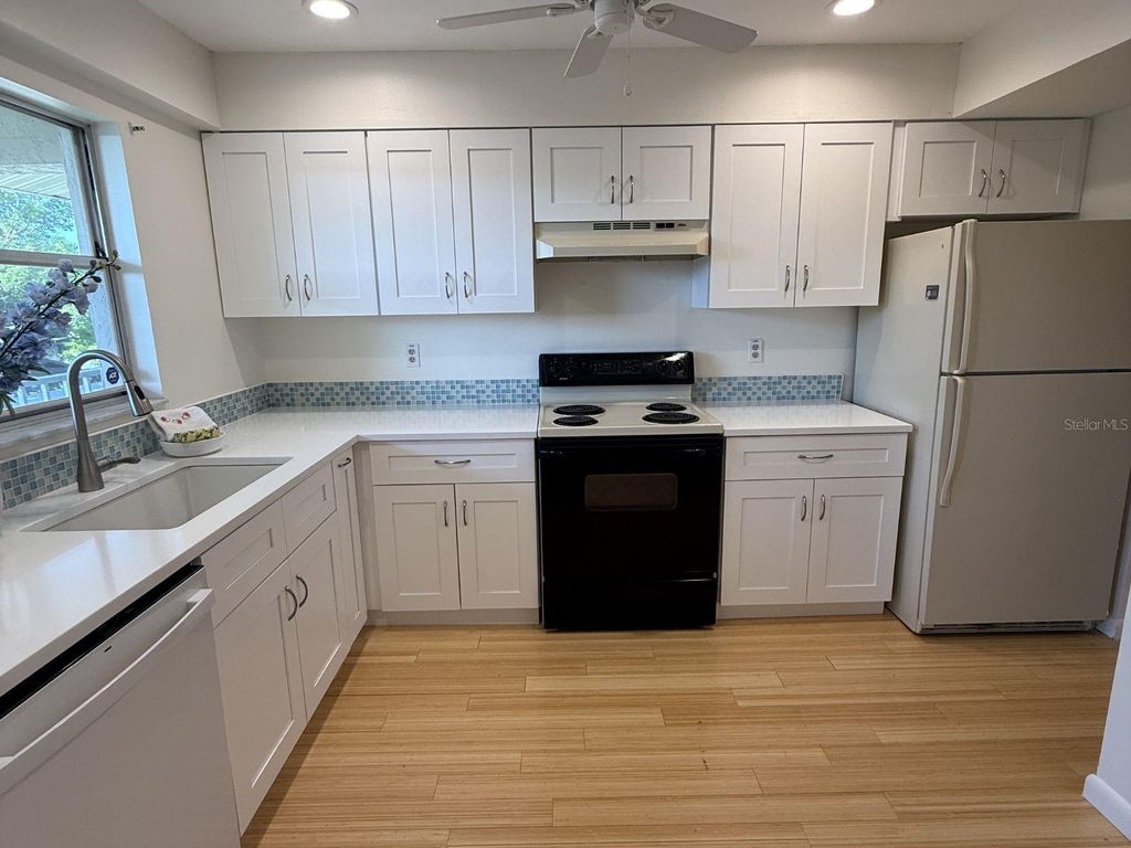 Photo of 3987 Maceachen Boulevard #133, Sarasota, FL 34233 (MLS # A4688227)