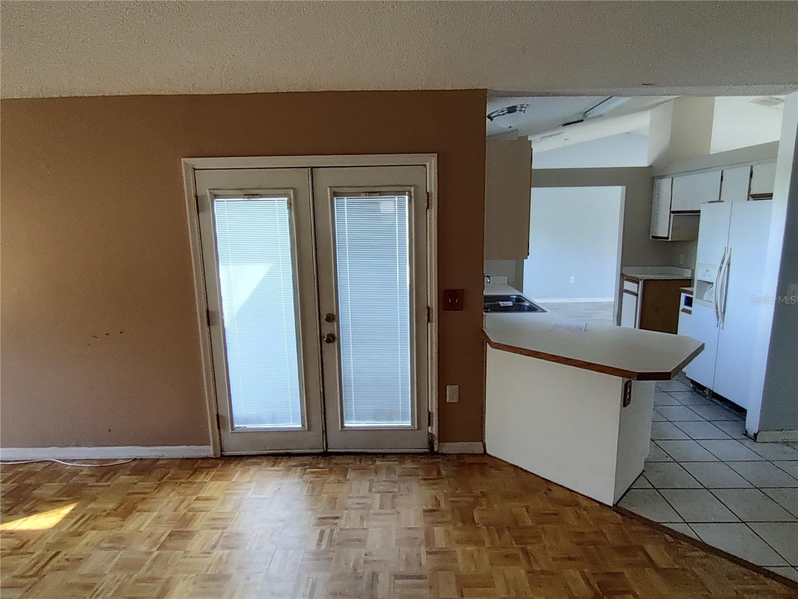 ASSESSORS LT 02 03 04 & NW 01/4 SW 01/4 32 15 30 - Residential