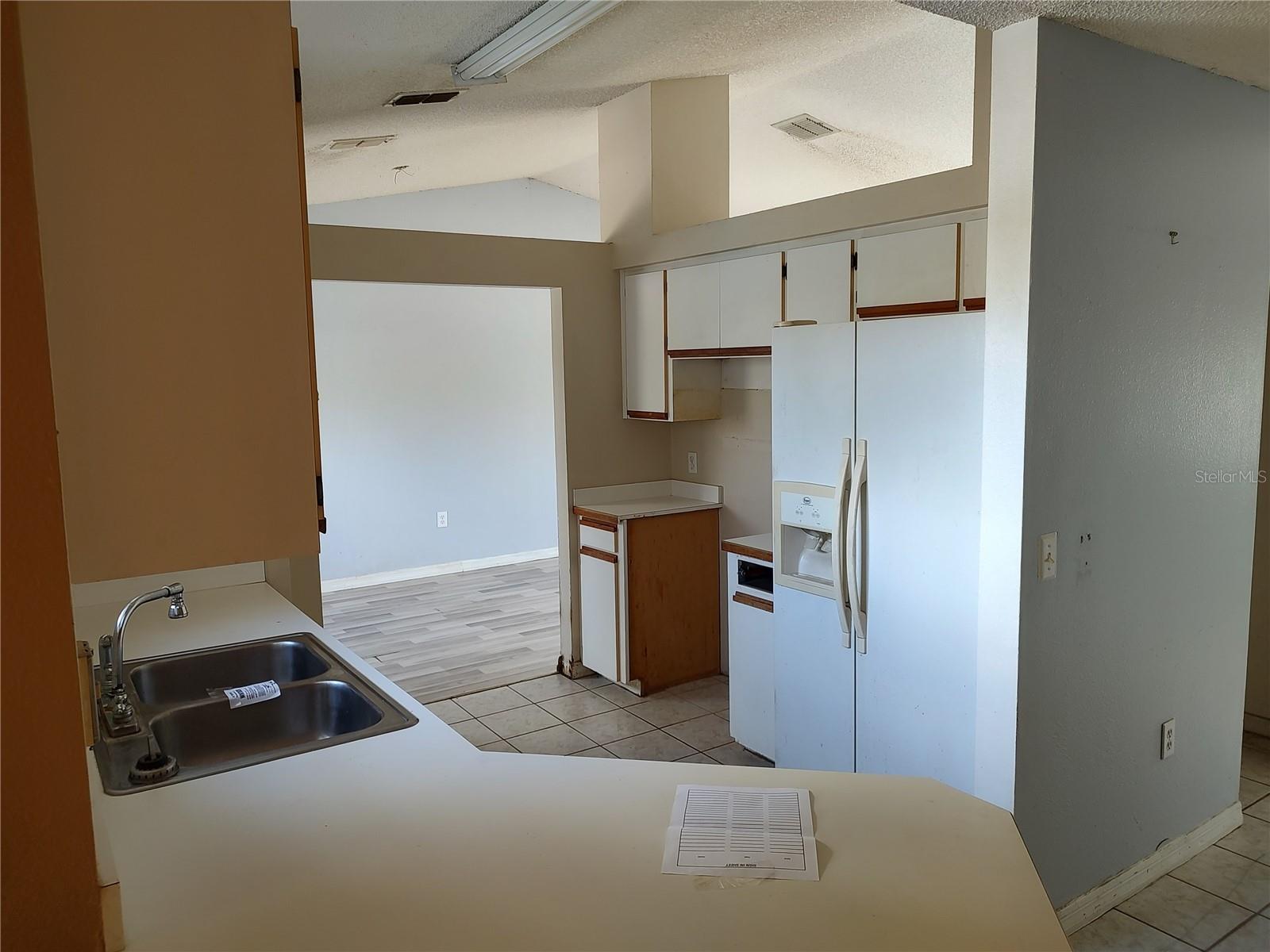 ASSESSORS LT 02 03 04 & NW 01/4 SW 01/4 32 15 30 - Residential