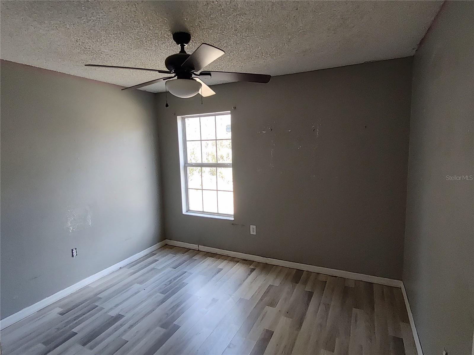 ASSESSORS LT 02 03 04 & NW 01/4 SW 01/4 32 15 30 - Residential