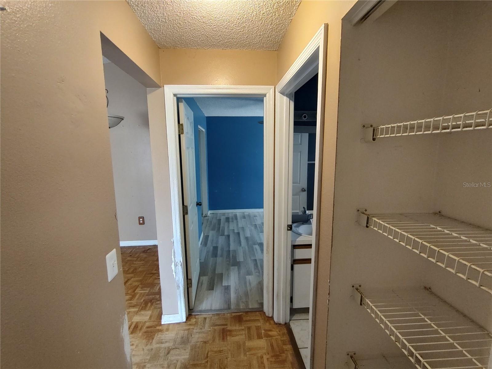 ASSESSORS LT 02 03 04 & NW 01/4 SW 01/4 32 15 30 - Residential