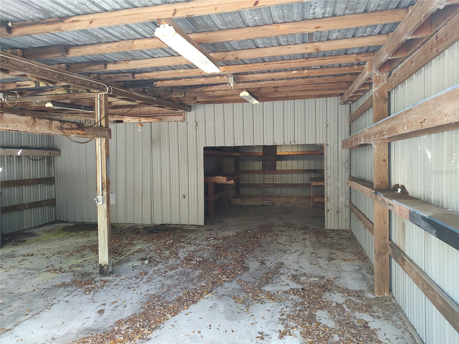 ASSESSORS LT 02 03 04 & NW 01/4 SW 01/4 32 15 30 - Residential