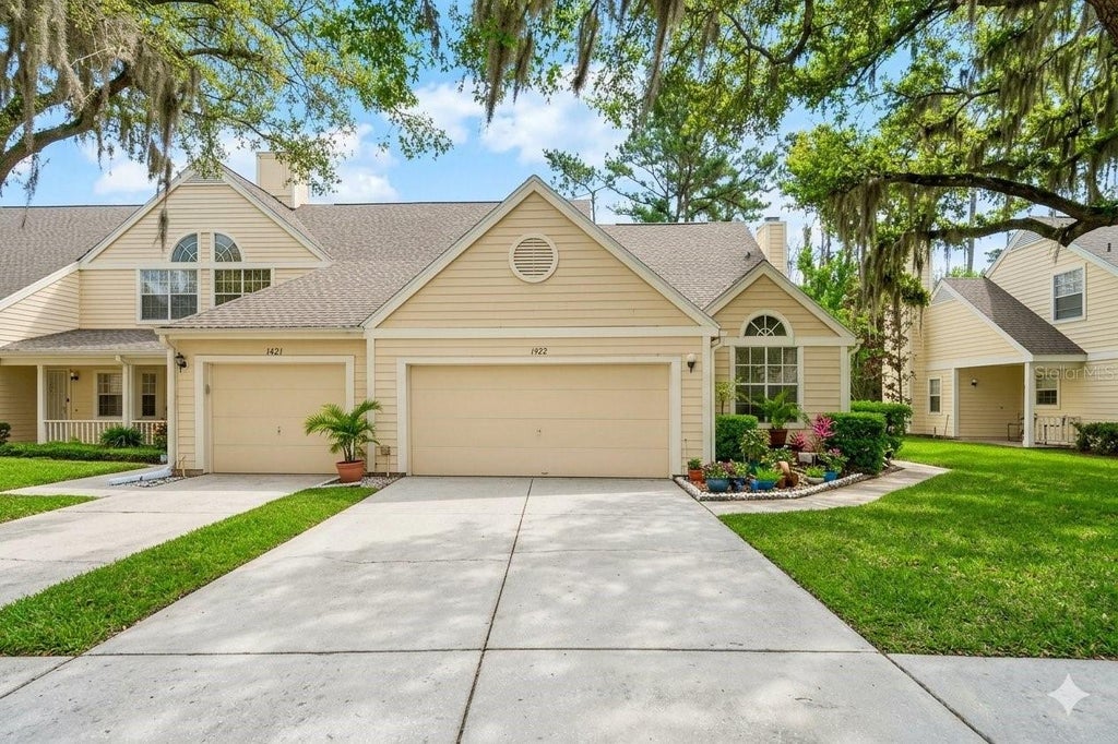 Photo of 3612 Pine Knot Drive, Valrico, FL 33596 (MLS # TB8518508)
