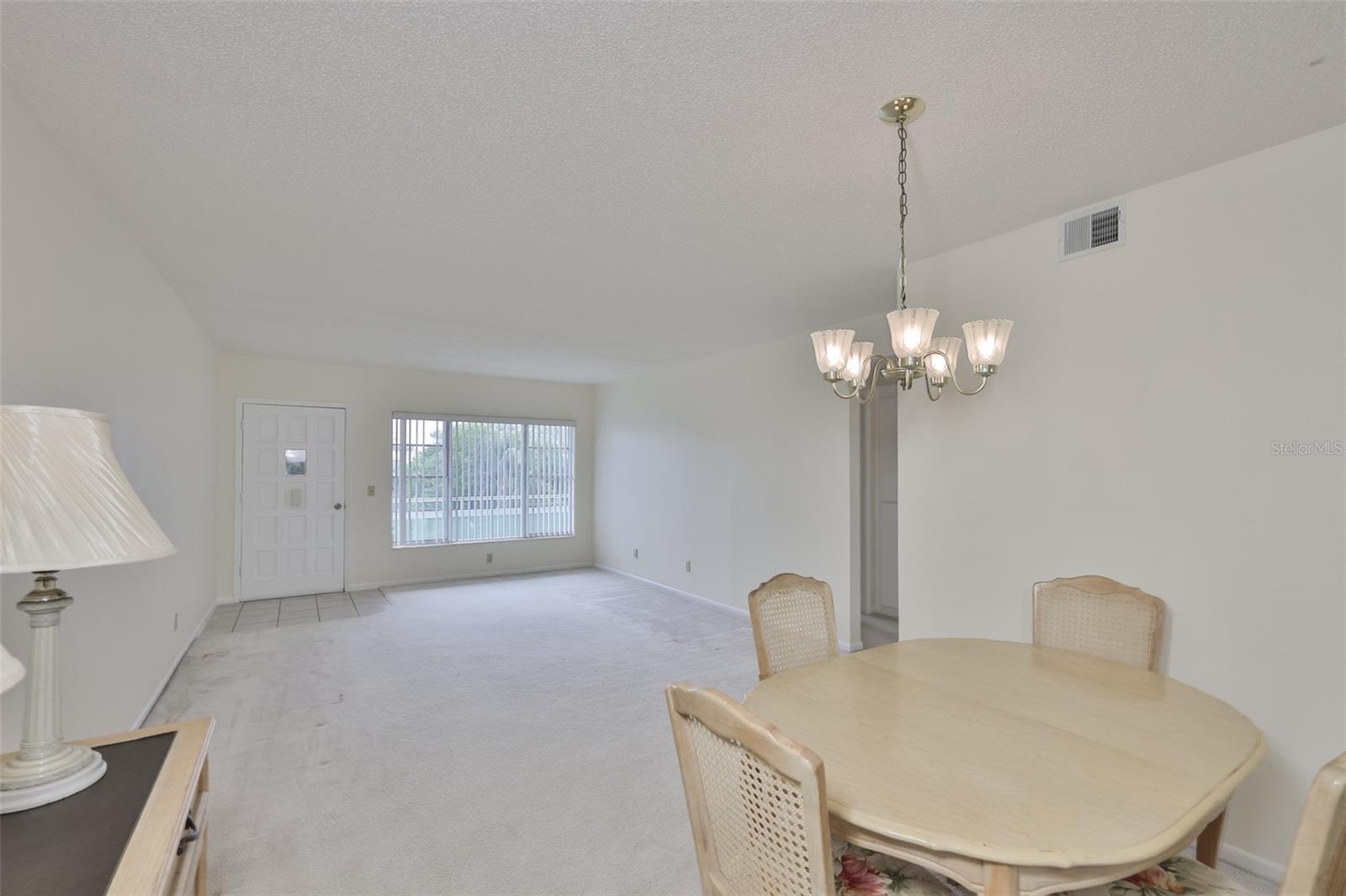 ON TOP OF THE WORLD - Residential Lease