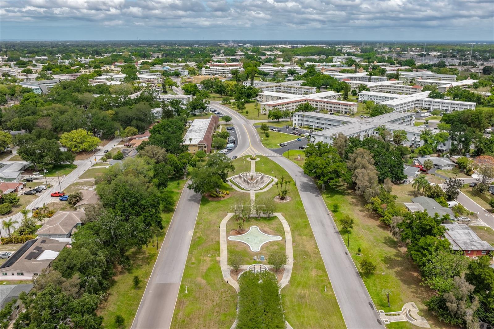 ON TOP OF THE WORLD - Residential Lease