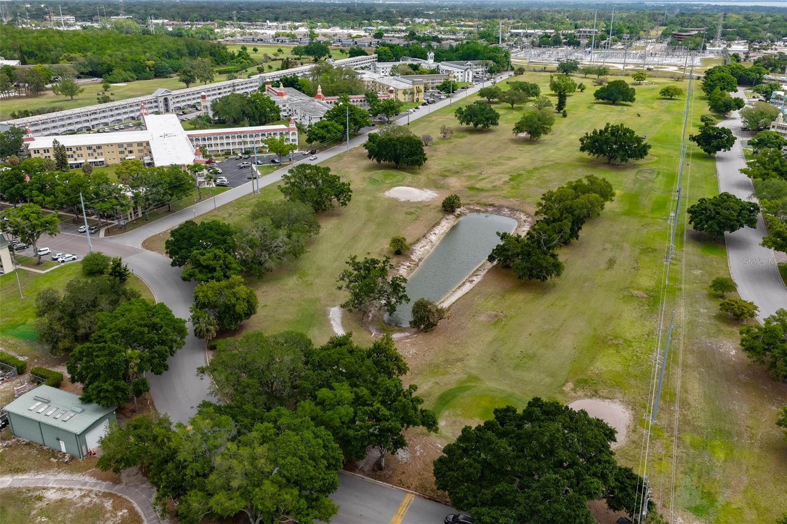 ON TOP OF THE WORLD - Residential Lease
