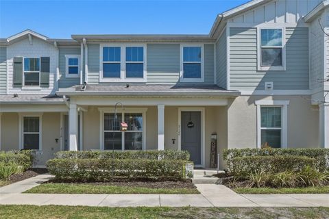 Photo of 2120 Gopher Tortoise Terrace, Oakland, FL 34787 (MLS # O6389691)