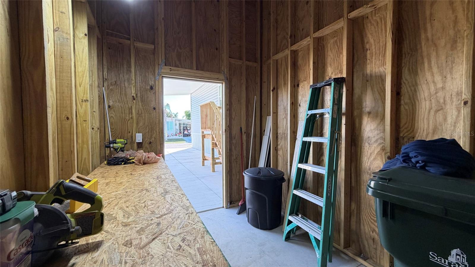 JAPANESE GARDENS MHP - Residential