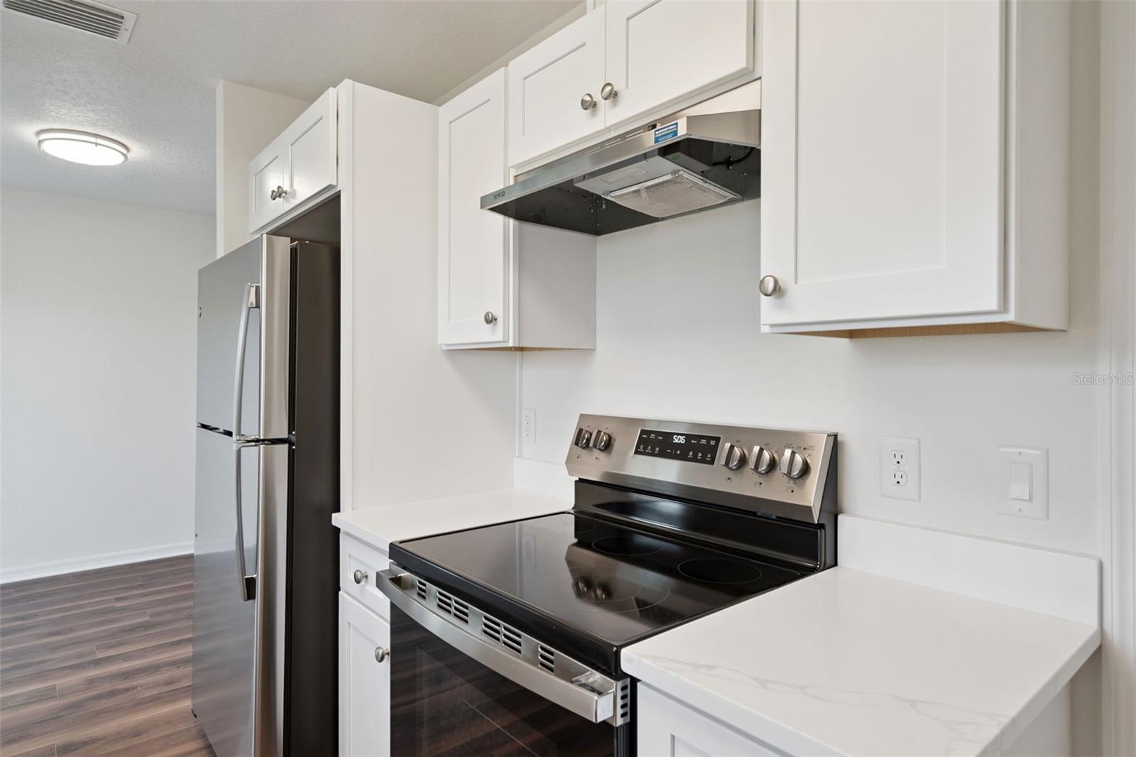 TAVARES LINDA PARK - Residential Lease