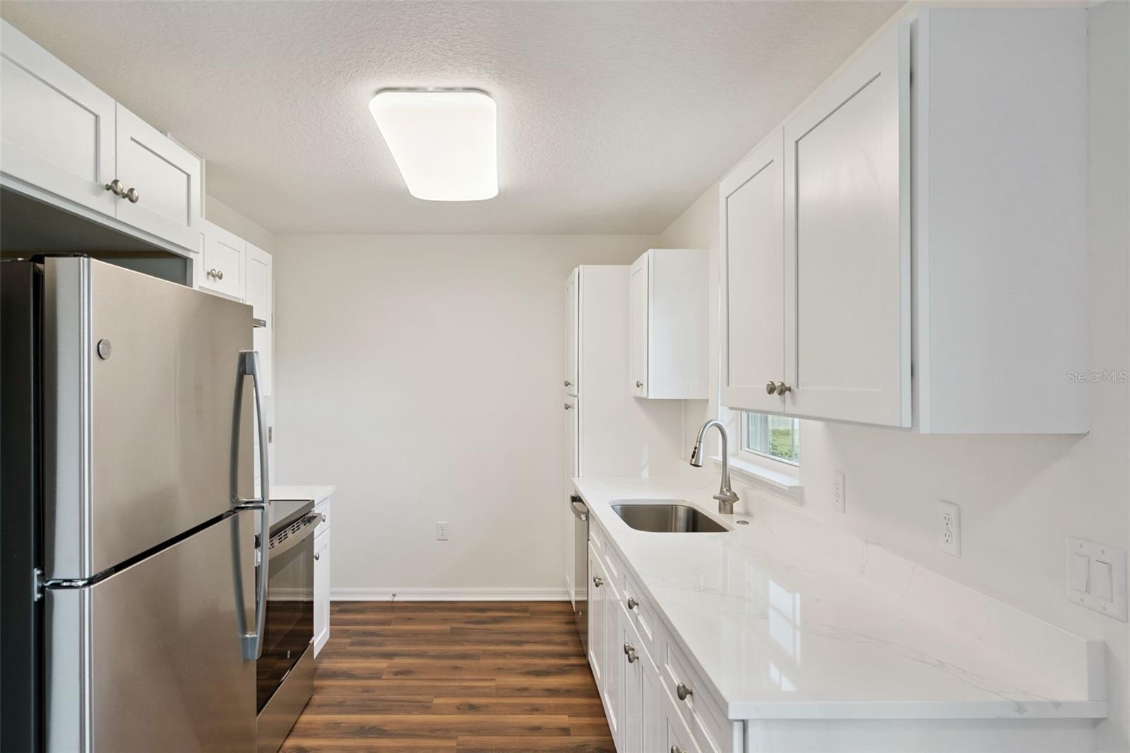 TAVARES LINDA PARK - Residential Lease