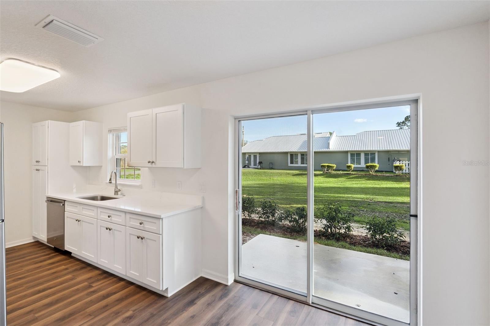 TAVARES LINDA PARK - Residential Lease