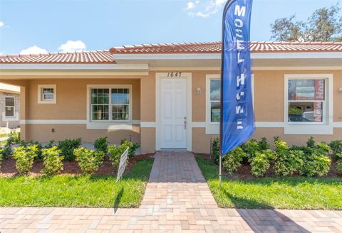 A home in POINCIANA