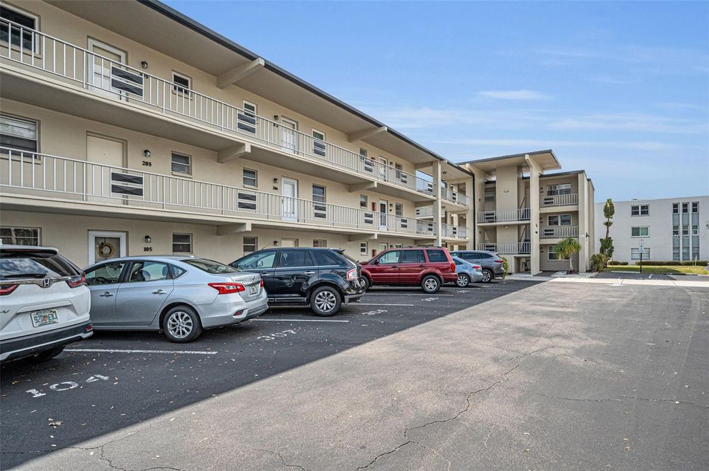 Photo of 9940 47th Avenue N #105, St Petersburg, FL 33708 (MLS # TB8479106)