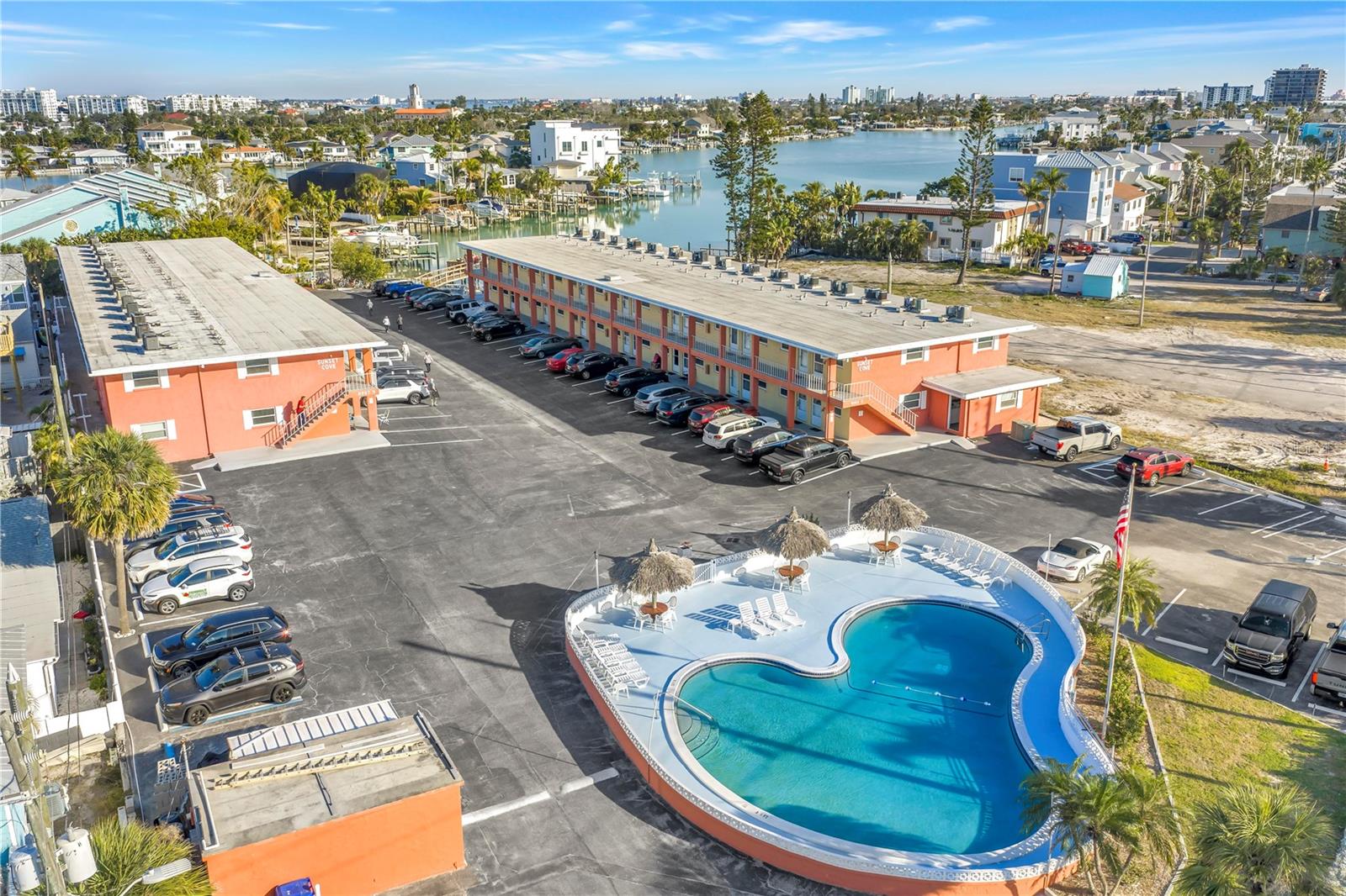 SUNSET COVE - Residential