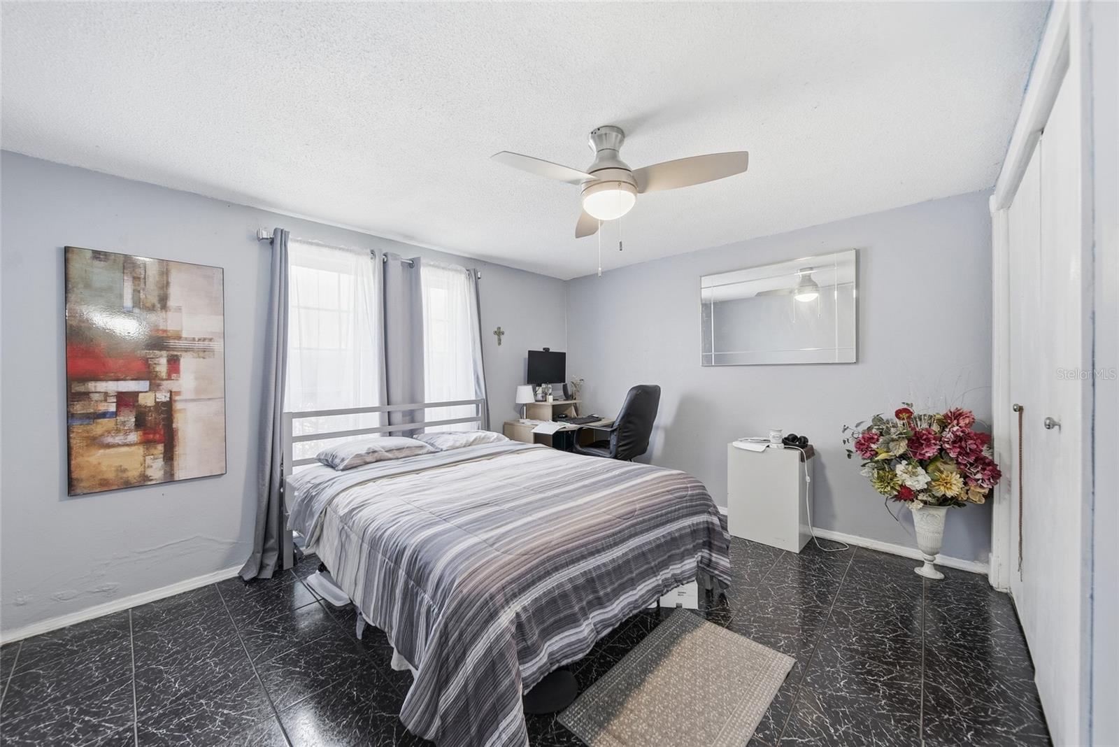 REGENCY PARK - Residential