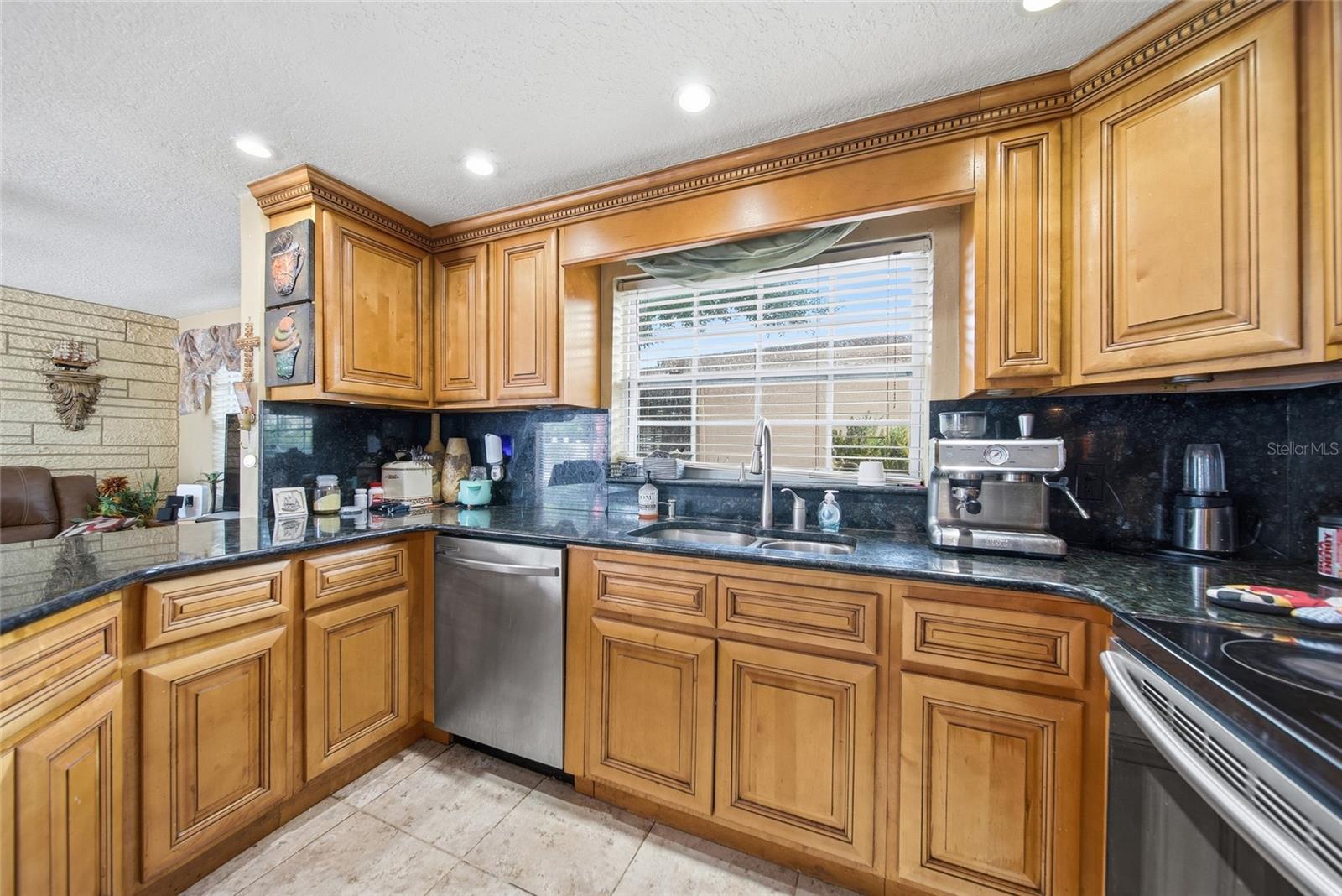 REGENCY PARK - Residential