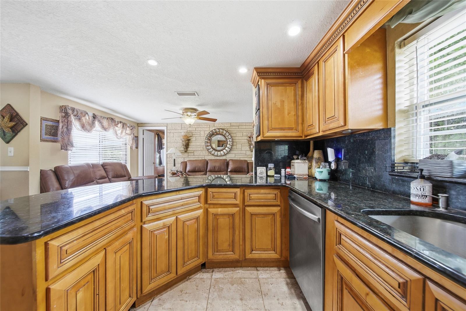 REGENCY PARK - Residential