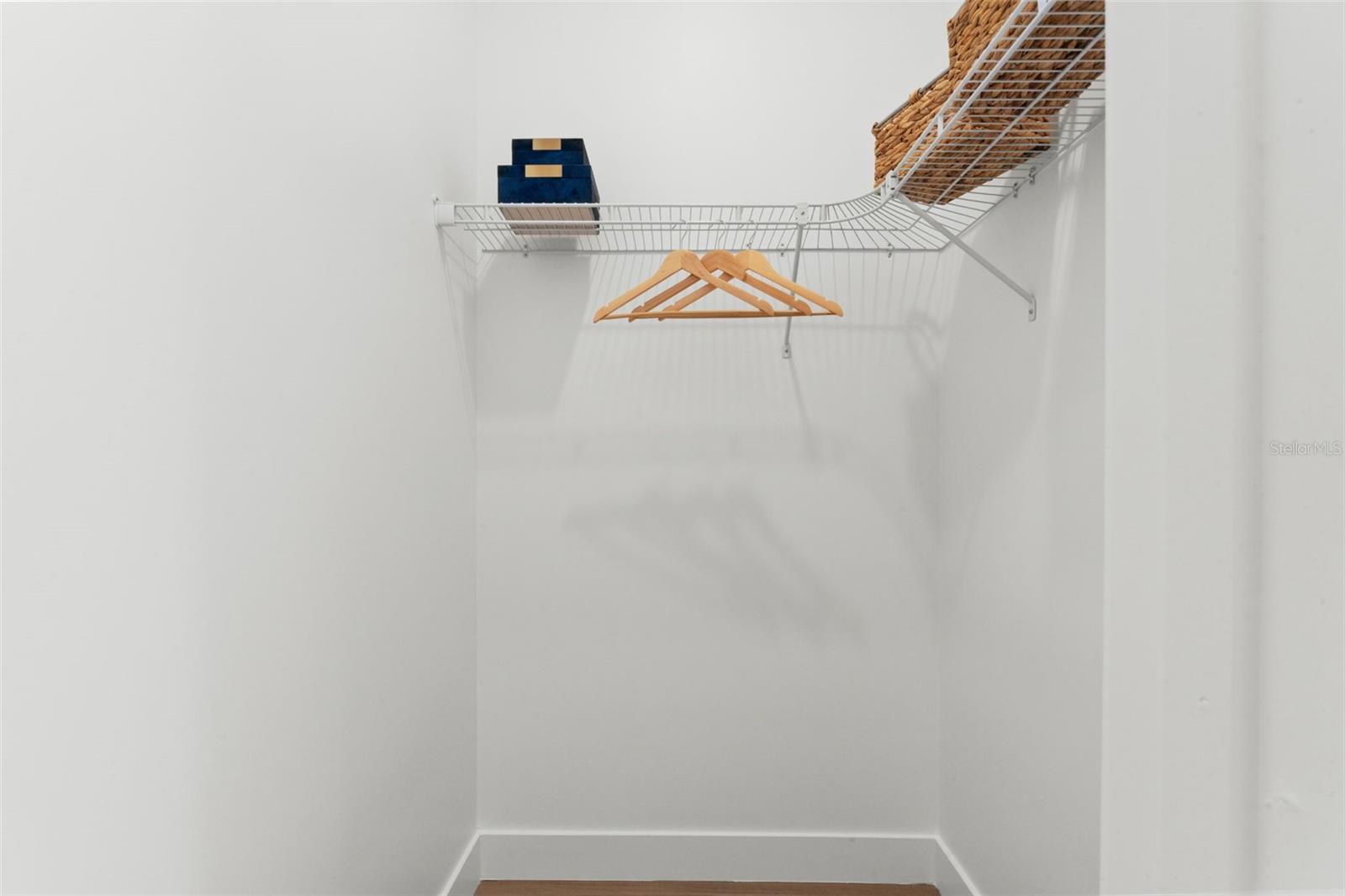 WATERGRASS- GRAYBROOK GATED SECTION - Residential