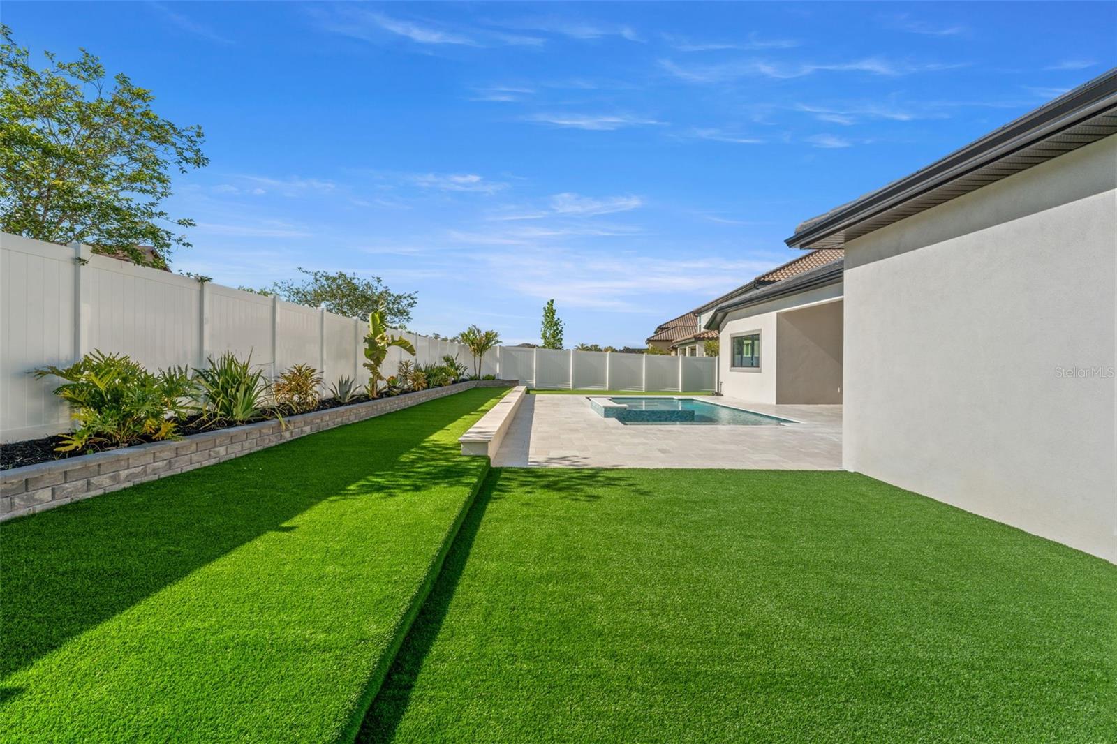 WATERGRASS- GRAYBROOK GATED SECTION - Residential