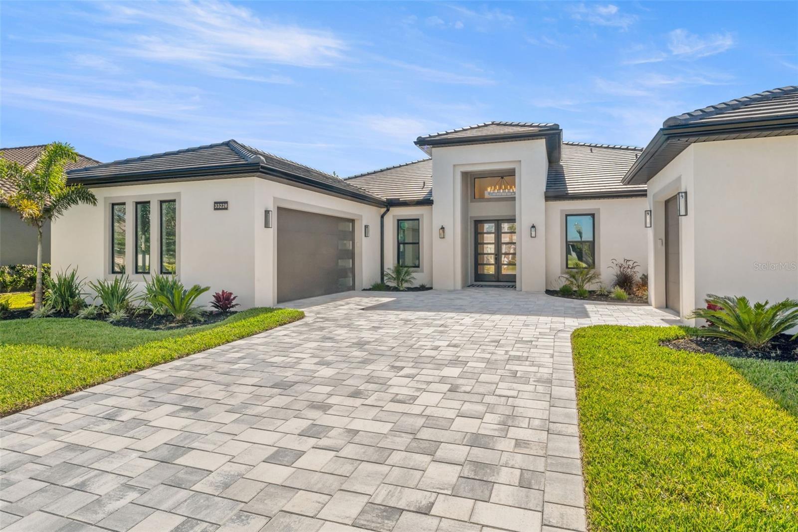 WATERGRASS- GRAYBROOK GATED SECTION - Residential