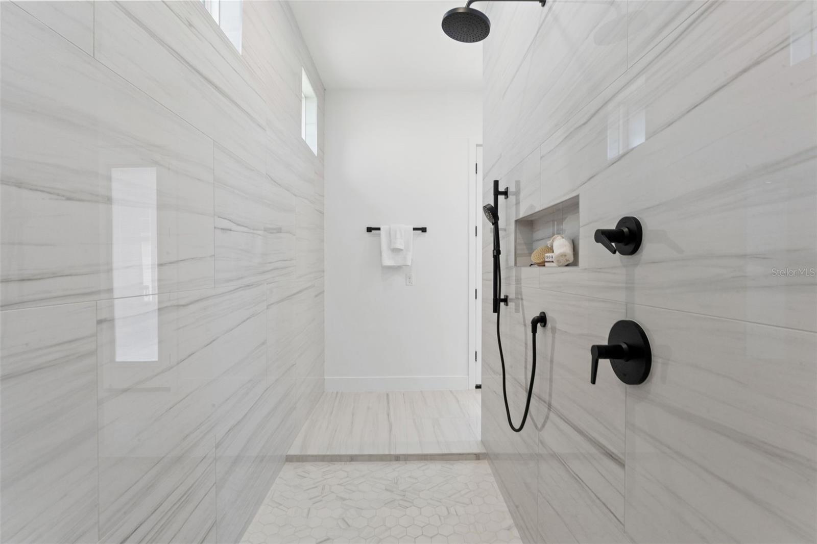 WATERGRASS- GRAYBROOK GATED SECTION - Residential